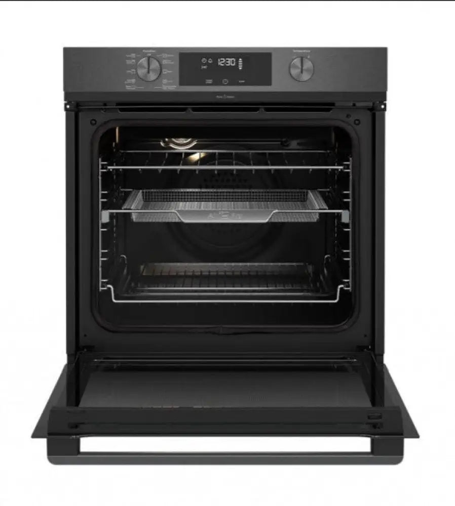 Westinghouse WVEP617DSC 60cm Multi-Function 10 Pyrolytic Oven with AirFry - Perfect for Baking, Roasting & Air Frying - Ideal for Home Kitchens & Small Restaurants