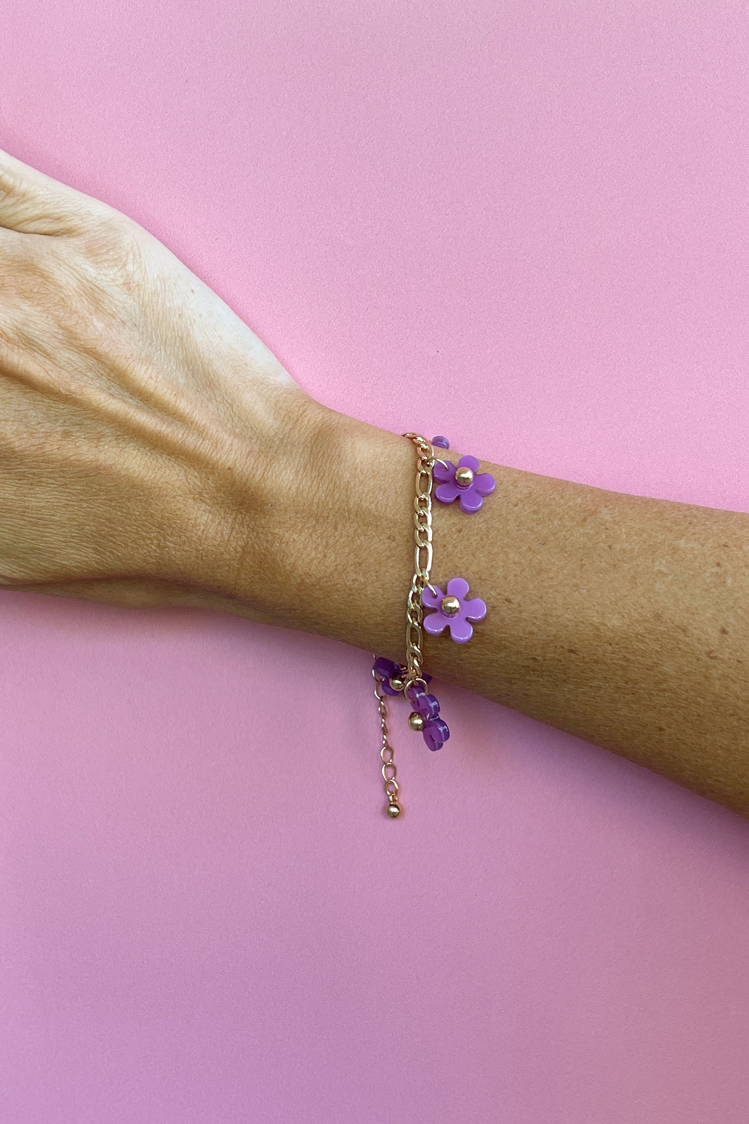 Elegant Purple Flower Gold Bracelet for Women - Perfect for Weddings, Parties & Everyday Wear