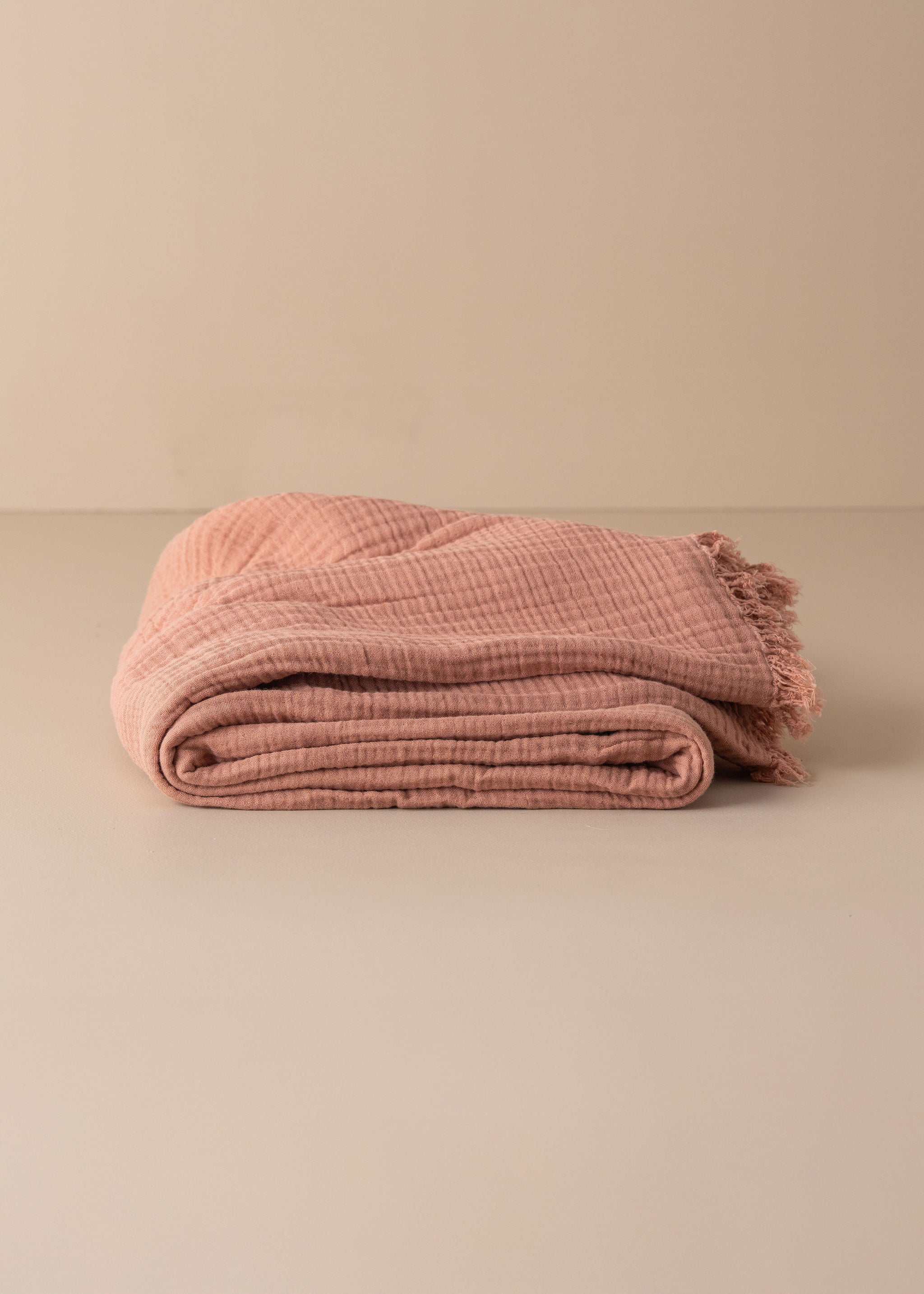 Enes Soft Cotton Throw Blanket - Lightweight & Cozy, Blush Pink - Perfect for Sofa, Bed, and Home Decor