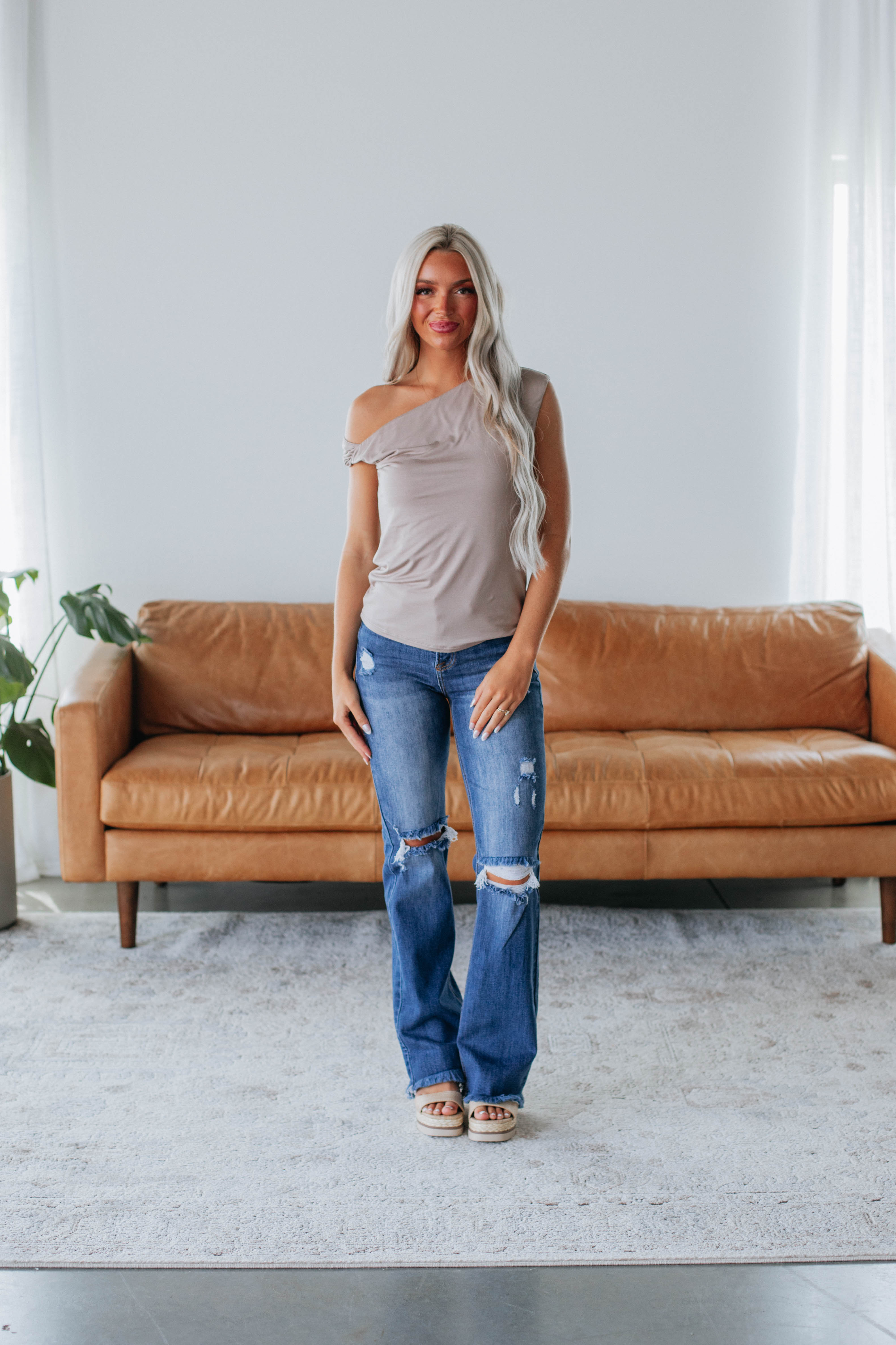 Going Out Top Latte - Stylish Women's Casual Blouse for Coffee Dates & Social Events