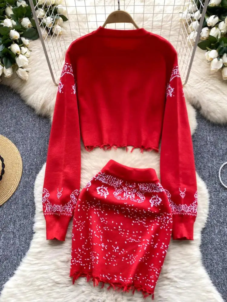 Women's Green & Red Patchwork Knit Sweater & High Waist Skirt Set - Long Sleeve Pullover & Short Skirt Outfit for Fall Winter Fashion | Perfect for Holiday Parties, Date Nights & Casual Wear