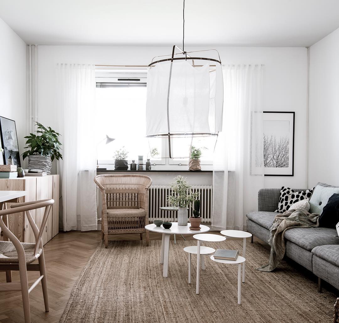 Modern Ay Illuminate Pendant Light - Adjustable Hanging Fixture for Kitchen Island, Dining Room & Bedroom - Energy Efficient LED Lighting for Home Decor