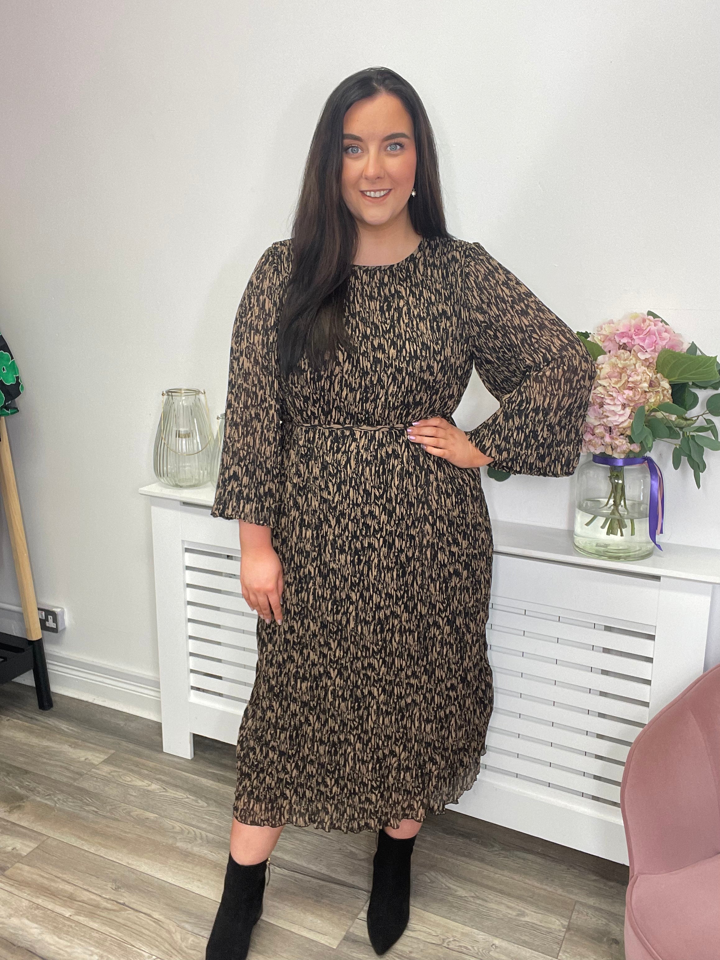 Daliana Midi Dress - Black Graphic Print Flowy Summer Dress for Women | Perfect for Beach Vacations, Date Nights & Casual Outings