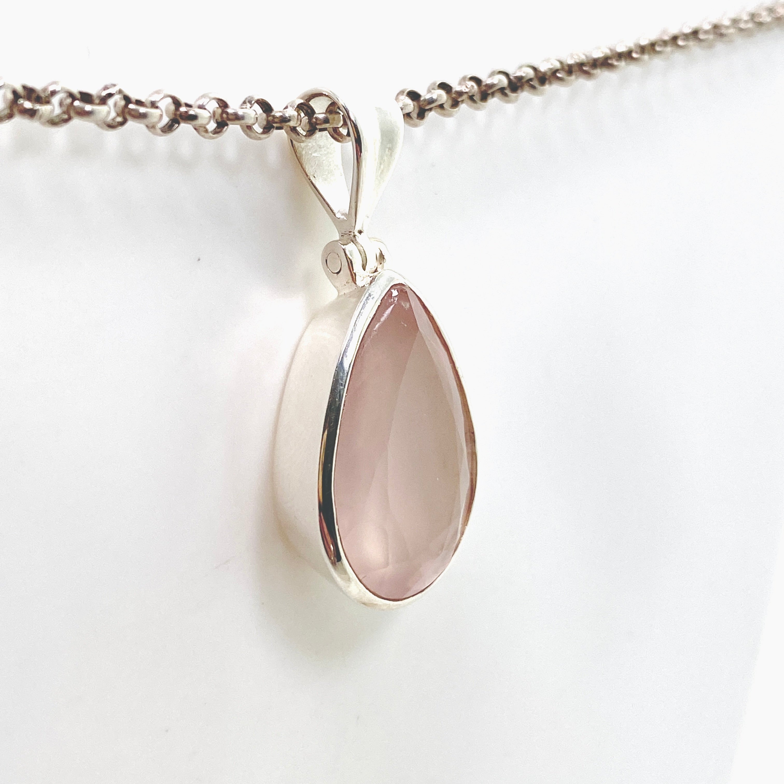 Rose Quartz Teardrop Faceted Pendant Necklace - Natural Gemstone Jewelry for Women - Perfect for Meditation, Healing & Everyday Elegance