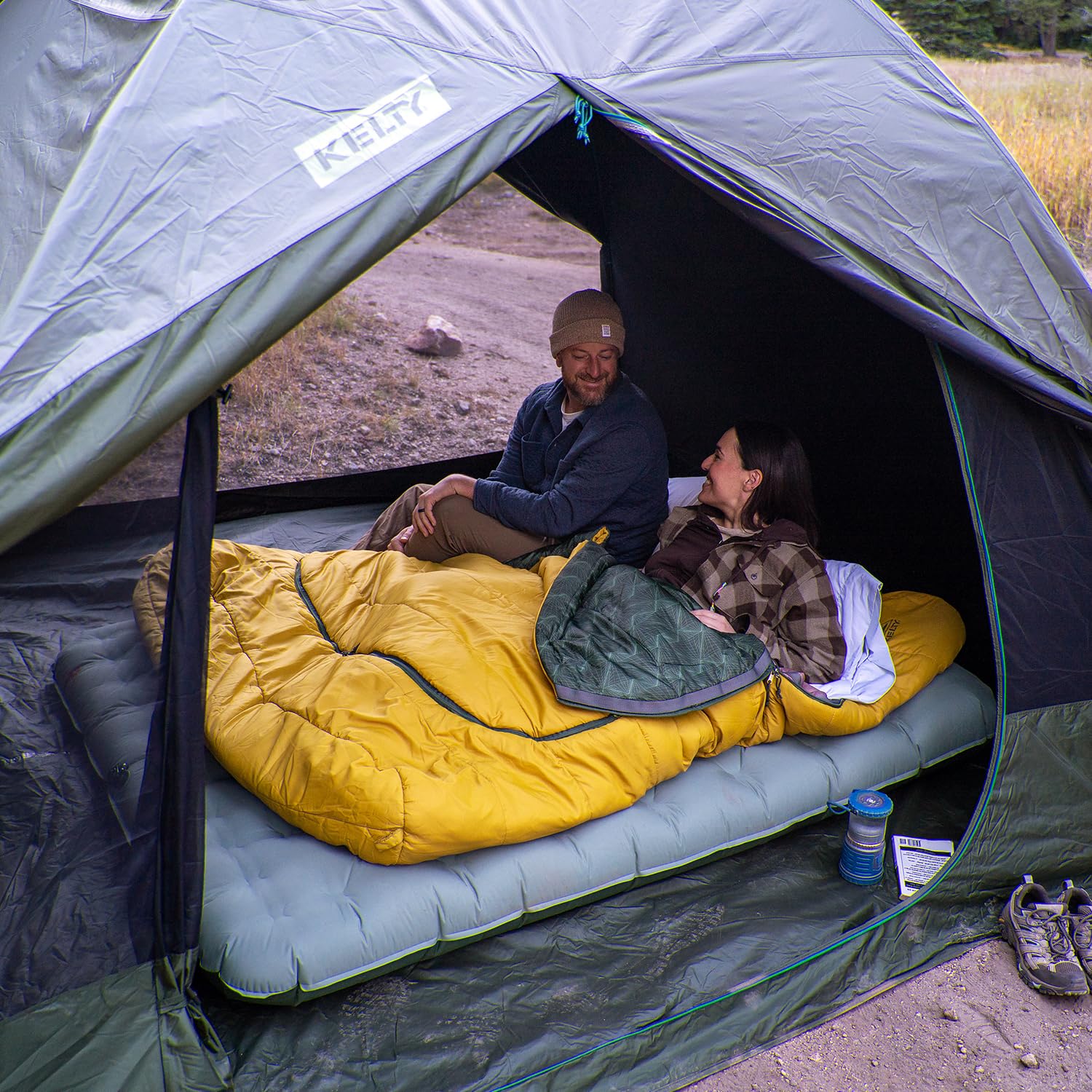 Kelty Kush Queen Air Mattress with Battery-Powered Pump - PVC-Free, 6-Inch Plush Camping Bed for Indoor & Outdoor Use - Includes Carry Bag - Perfect for Camping, Guest Beds, and Home Comfort