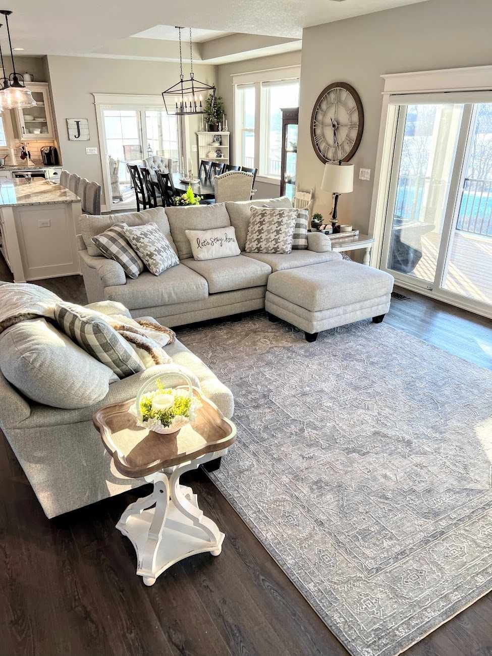 Hauteloom Ulubey Soft Plush Area Rug for Living Room & Bedroom - 2'7