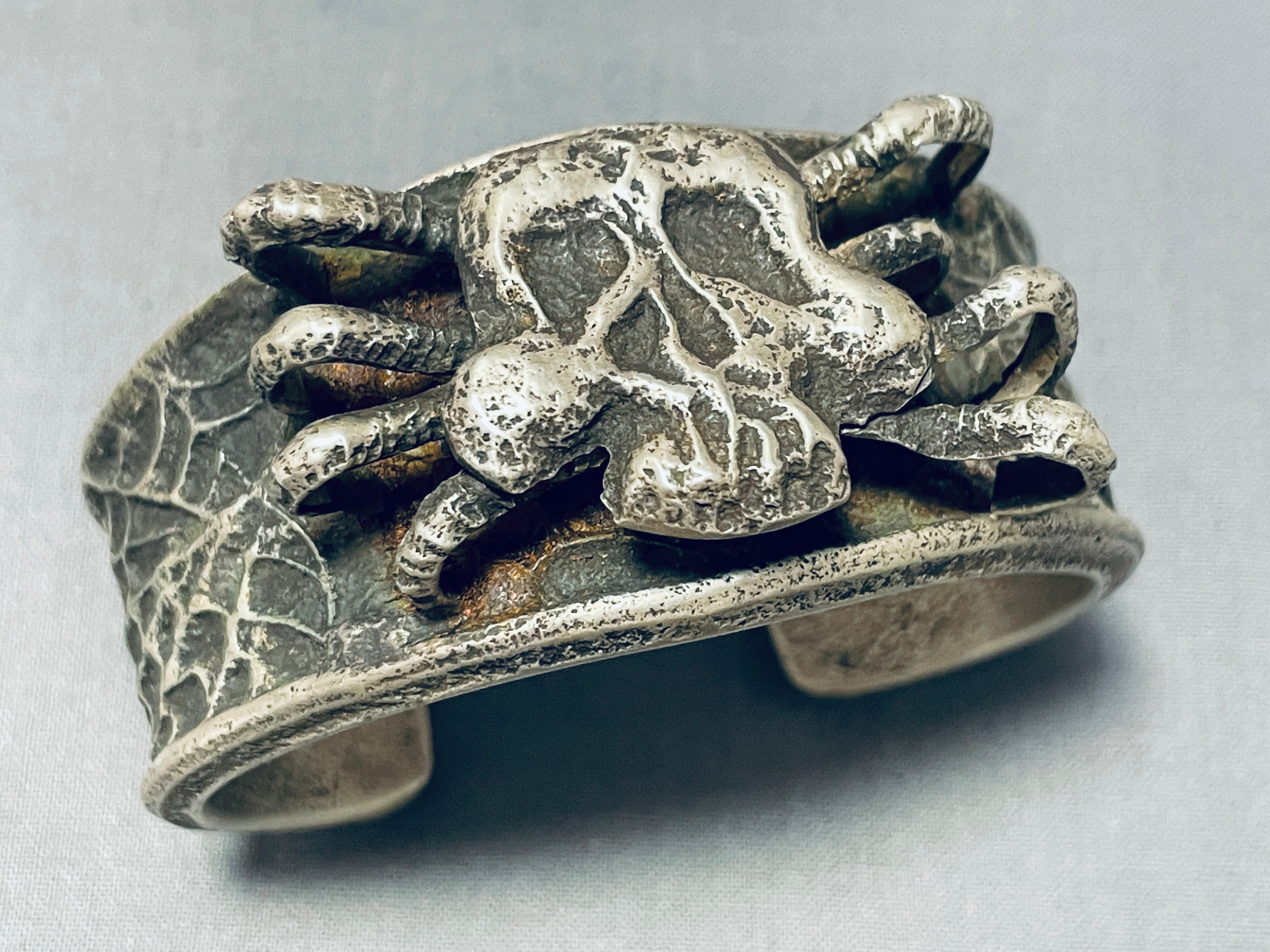 170 Gram Vintage Native American Navajo Skullbones Sterling Silver Bracelet Cuff - Handcrafted Tribal Jewelry for Women & Men, Perfect for Boho Fashion, Festivals & Gift Giving