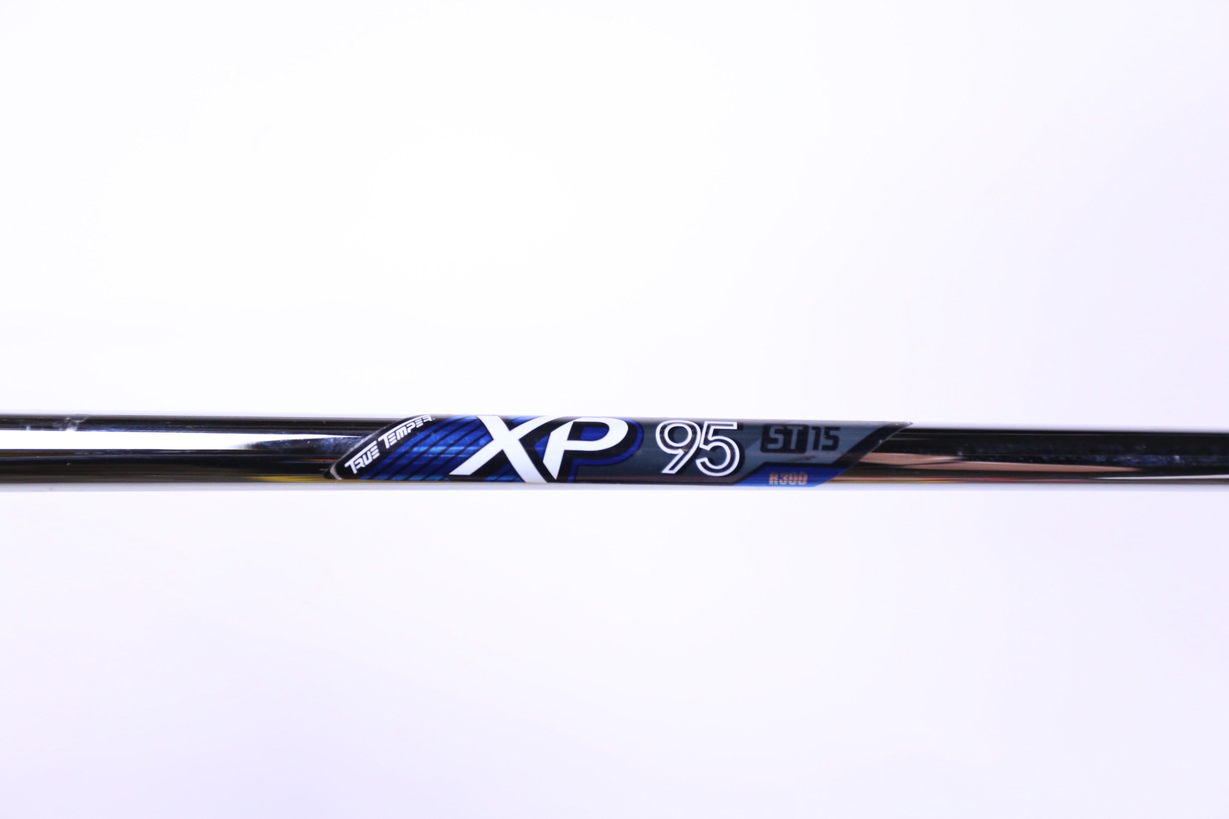 Used Callaway Rogue Pitching Wedge 44° Left Handed Golf Club - Regular Flex Steel Shaft for Men | Perfect for Short Game Practice & Approach Shots on the Course