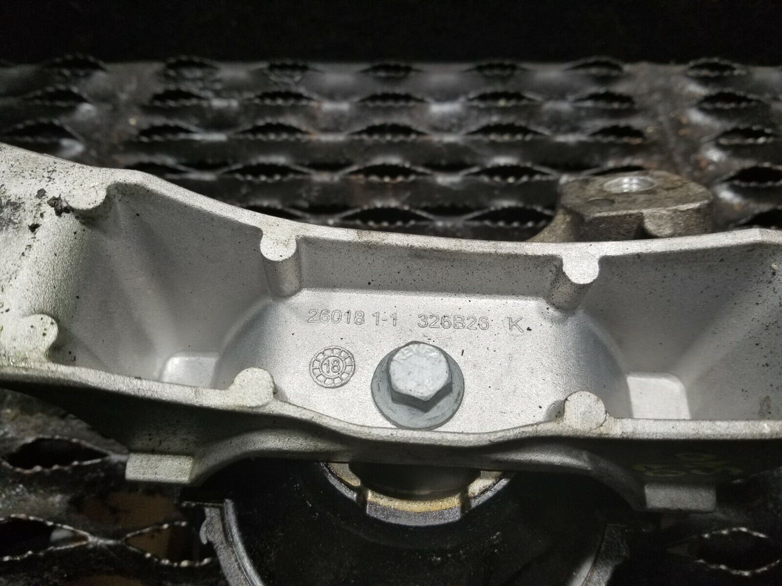 05 06 07 Volvo S40 2.4L Engine Mount Replacement - OEM Quality - Compatible with Volvo S40 2.4L Models - Perfect for Smooth Ride & Vibration Reduction