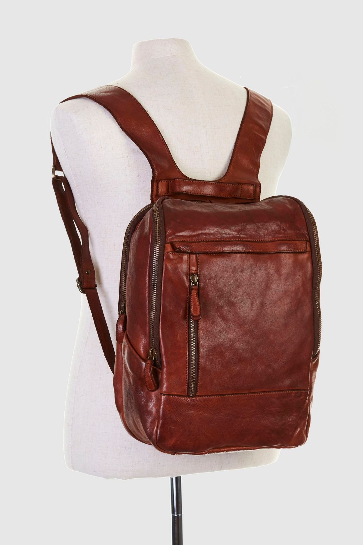 Premium Kingsley Genuine Leather Large Backpack for Men & Women - Durable Travel, Work & College Laptop Backpack with USB Charging Port