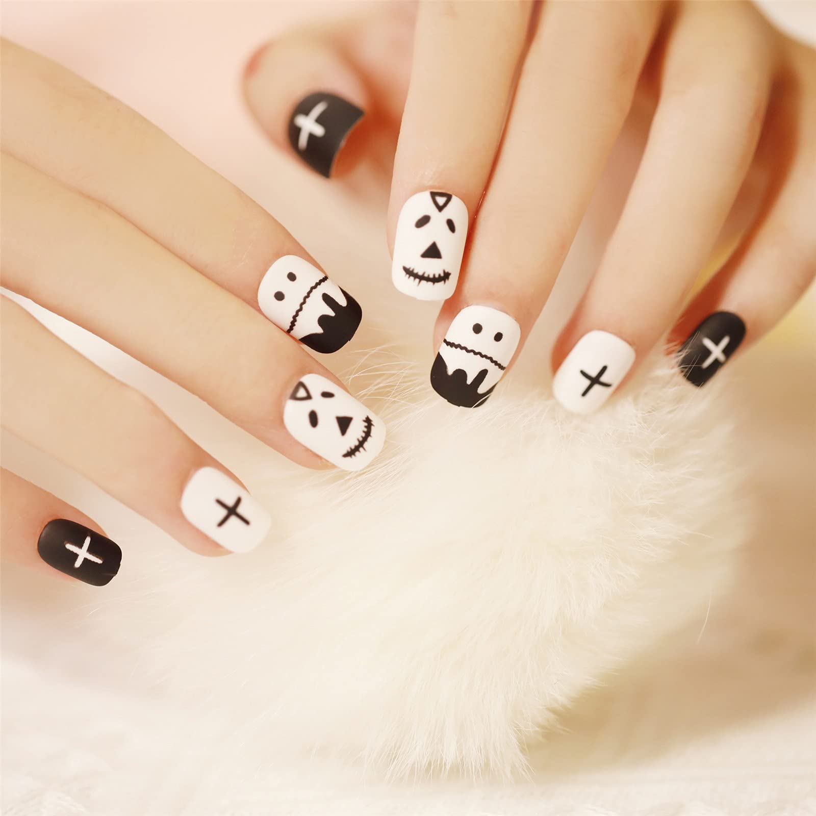 Winnerlink Halloween Fake Nails with Glue - 3D Full Cover Self-Adhesive Nail Tips for Women & Girls | DIY Spooky Nail Art for Halloween Parties & Costume Events (Size C, One Size)