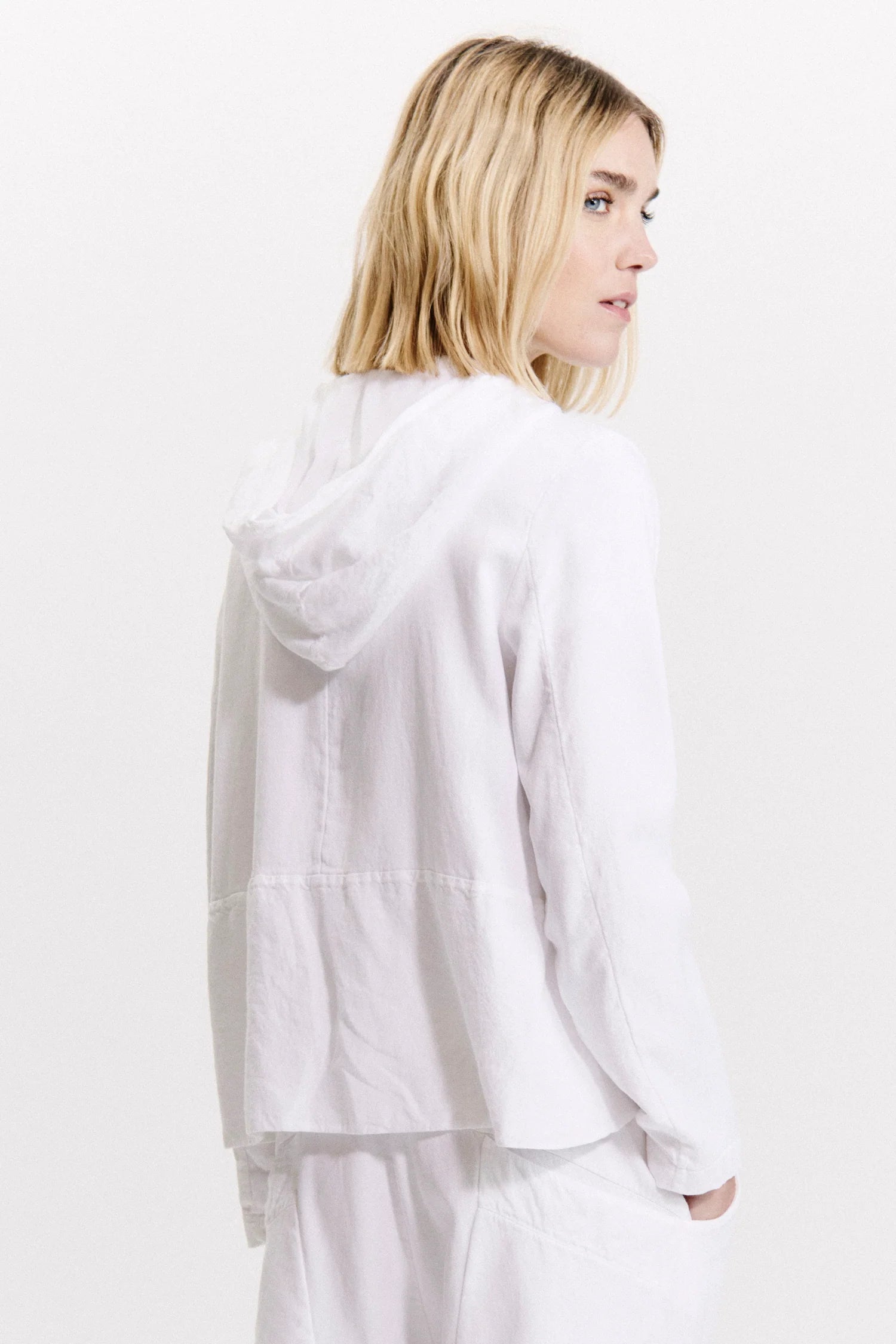 Comfort Fit Zip Hooded Flared Sweatshirt for Women - Cozy White Pullover with Front Pockets | Perfect for Casual Wear, Gym, and Outdoor Activities