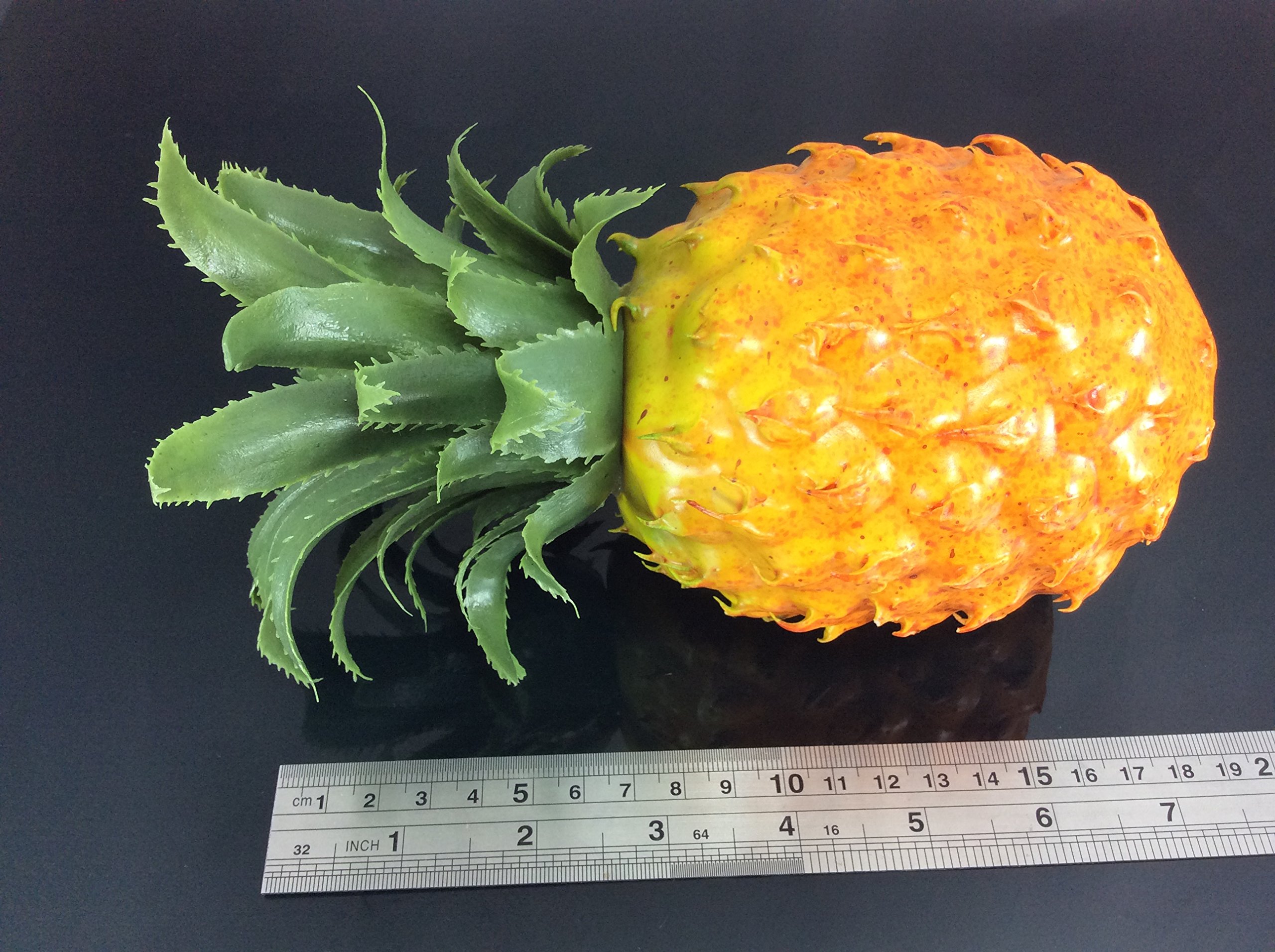 Lifelike Artificial Pineapple Fruit - Realistic Fake Pineapple Decor for Home, Kitchen, Cabinet - Clay Simulation Fruit for Table Centerpiece, Party Decor, and Tropical Themed Displays