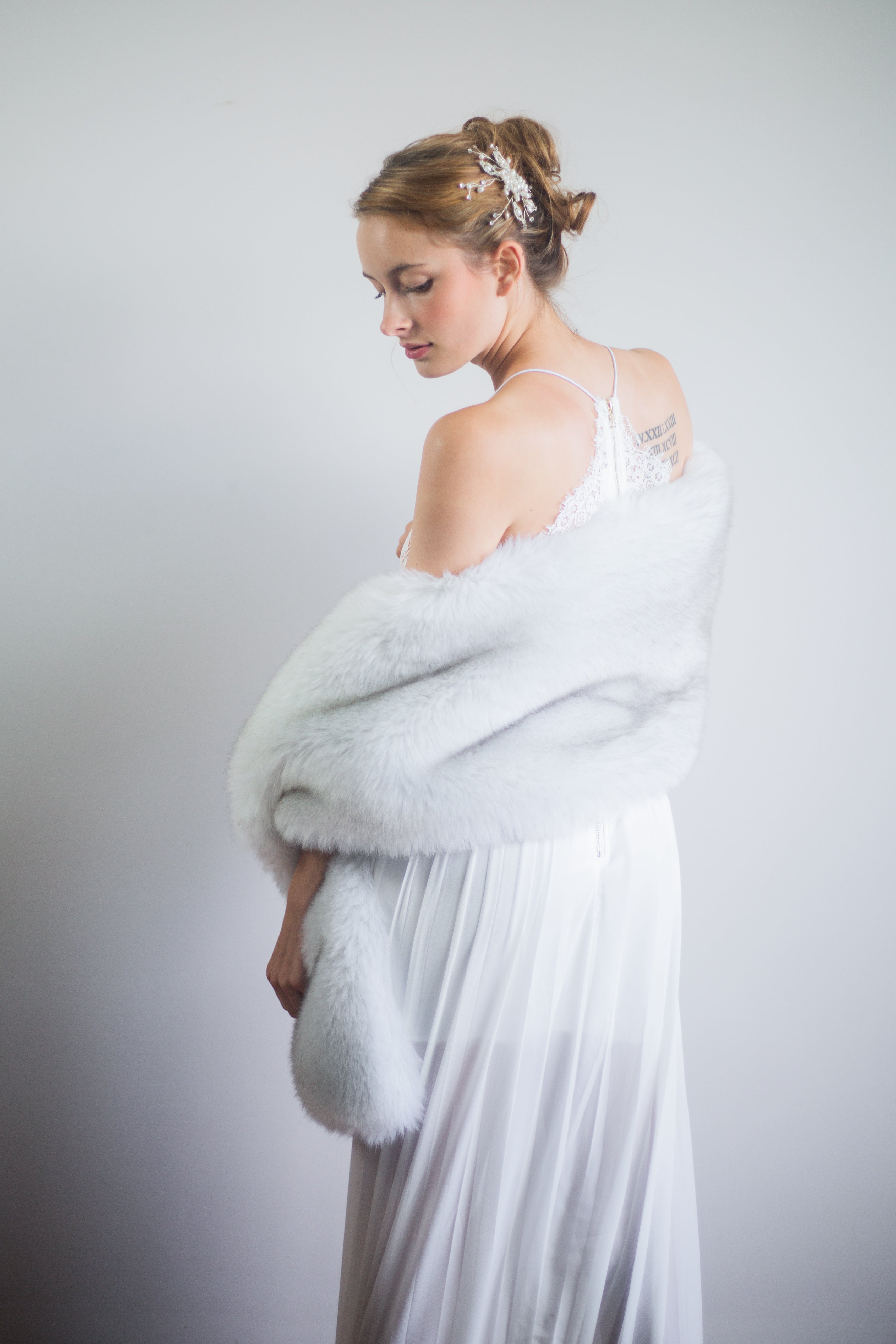 Light Grey with Black Tips Silver Fur Shawl - Lilian LGry01 | Elegant Winter Wrap for Women, Perfect for Parties, Weddings & Evening Events