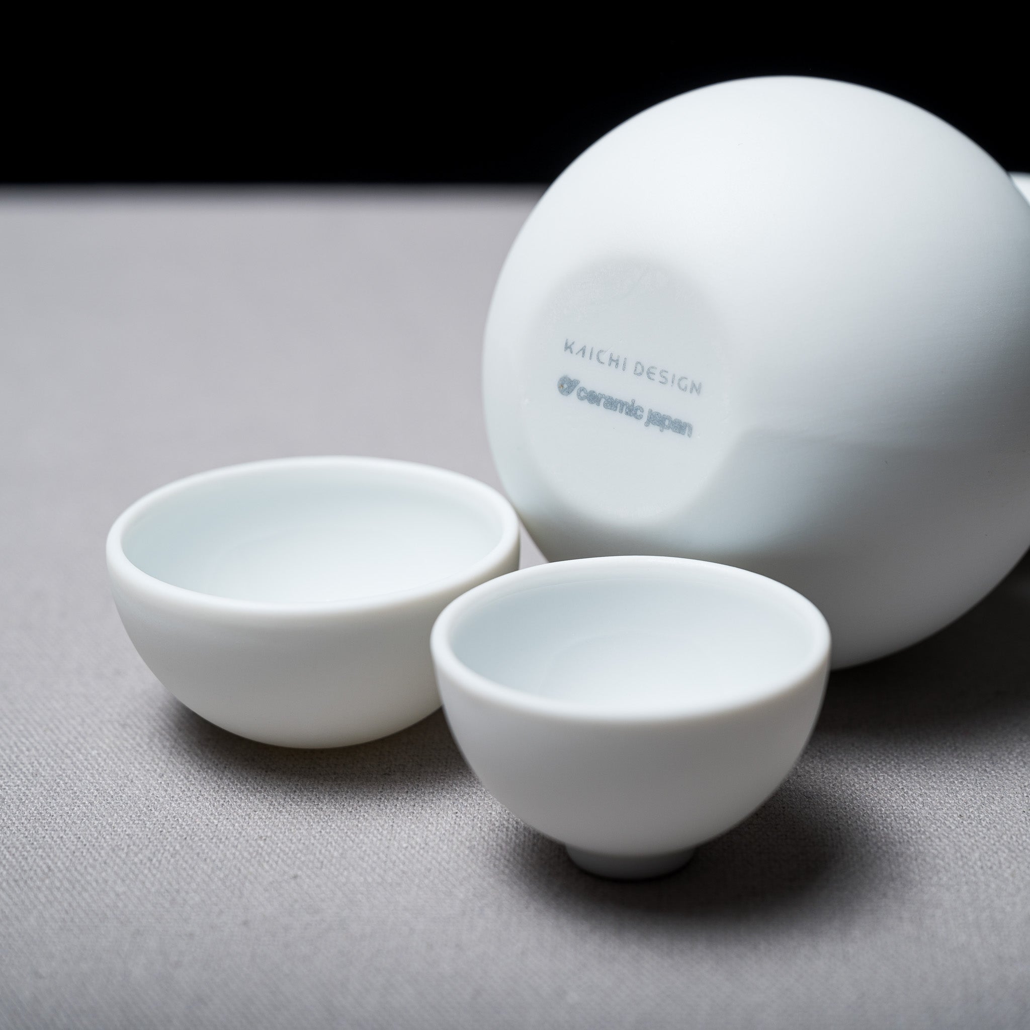 Snowman Sake Set - Elegant Matt Glaze Ceramic Japanese Drinking Set for Winter Entertaining & Holiday Gifts