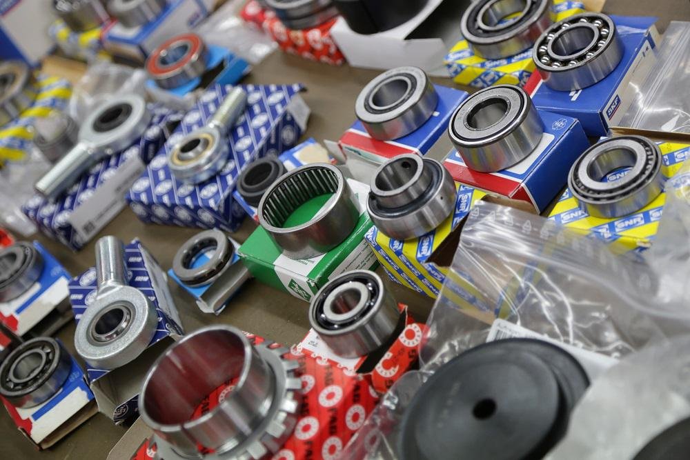 High-Quality Cylindrical Roller Bearings for Industrial Machinery - Durable & Precision Engineered for Heavy-Duty Applications in Manufacturing, Automotive, and Construction Equipment