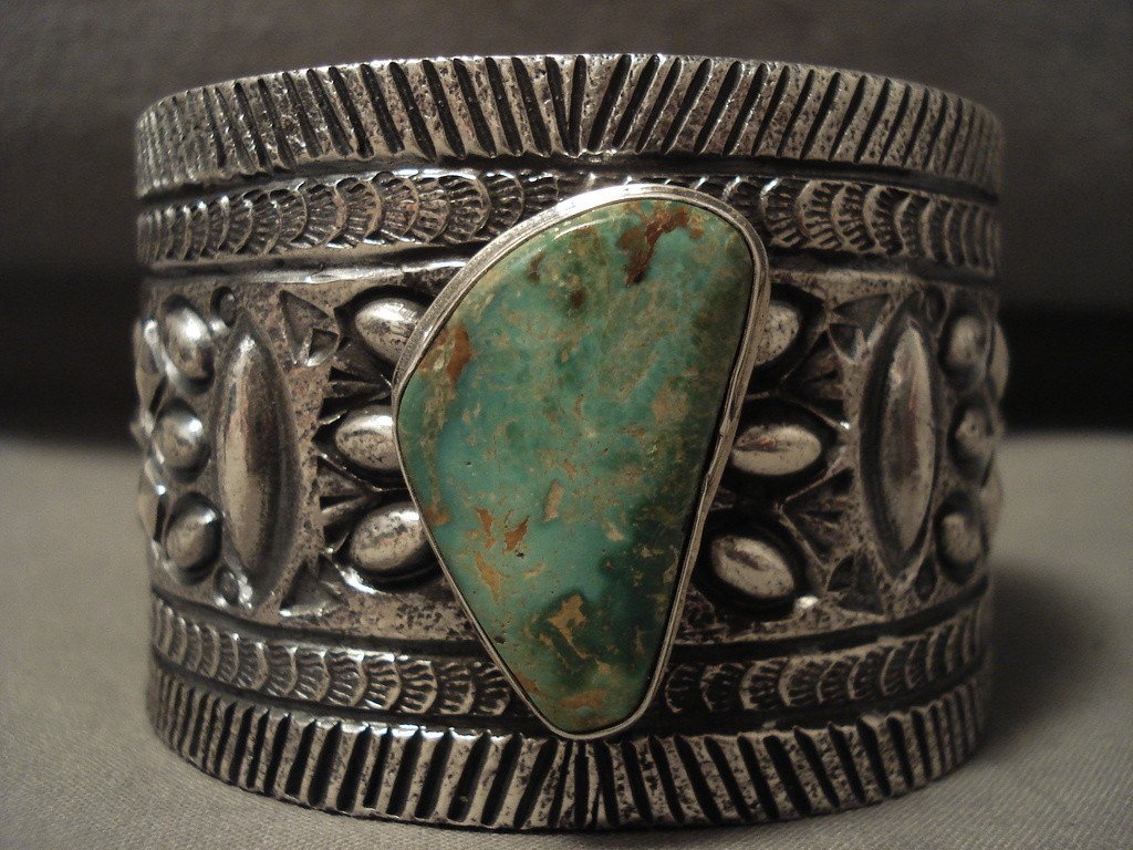 132 Gram Natural Green Turquoise Navajo Native American Silver Bracelet - Handcrafted Jewelry for Women, Boho Style Accessory for Casual Wear & Special Occasions