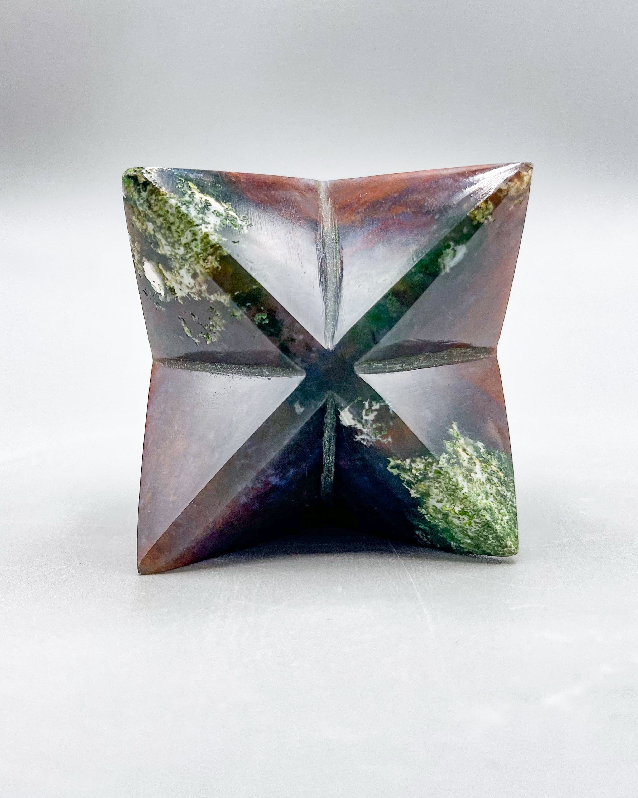 Natural Bloodstone Merkabah Crystal Carving - Healing Stone for Meditation, Chakra Balancing & Spiritual Growth | Perfect for Yoga, Reiki & Energy Work