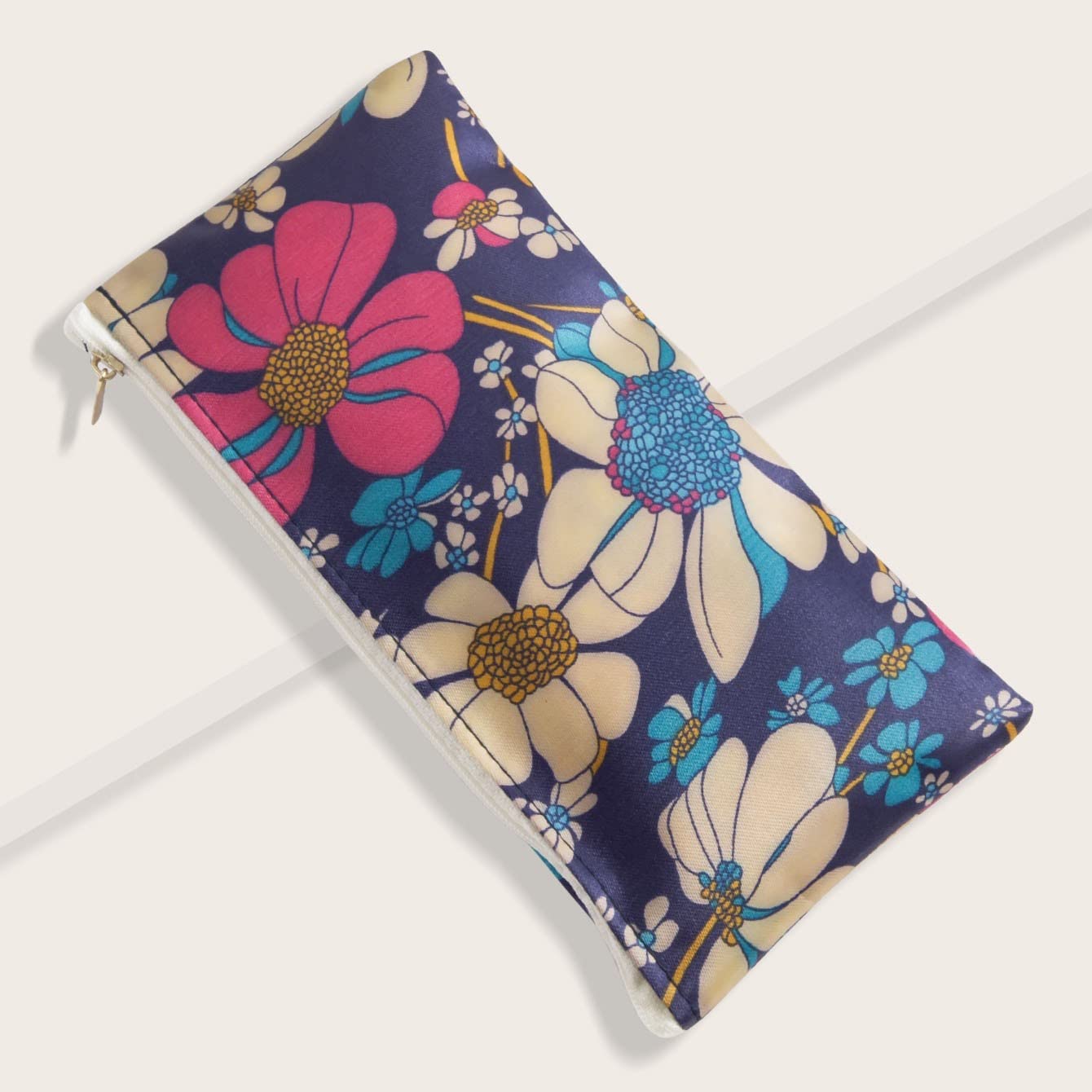 Portable Travel Makeup Bag - Multifunctional Cosmetic & Toiletry Organizer with Easy Clean Design (One Size) - Perfect for Vacation, Gym, Business Trips & Daily Use