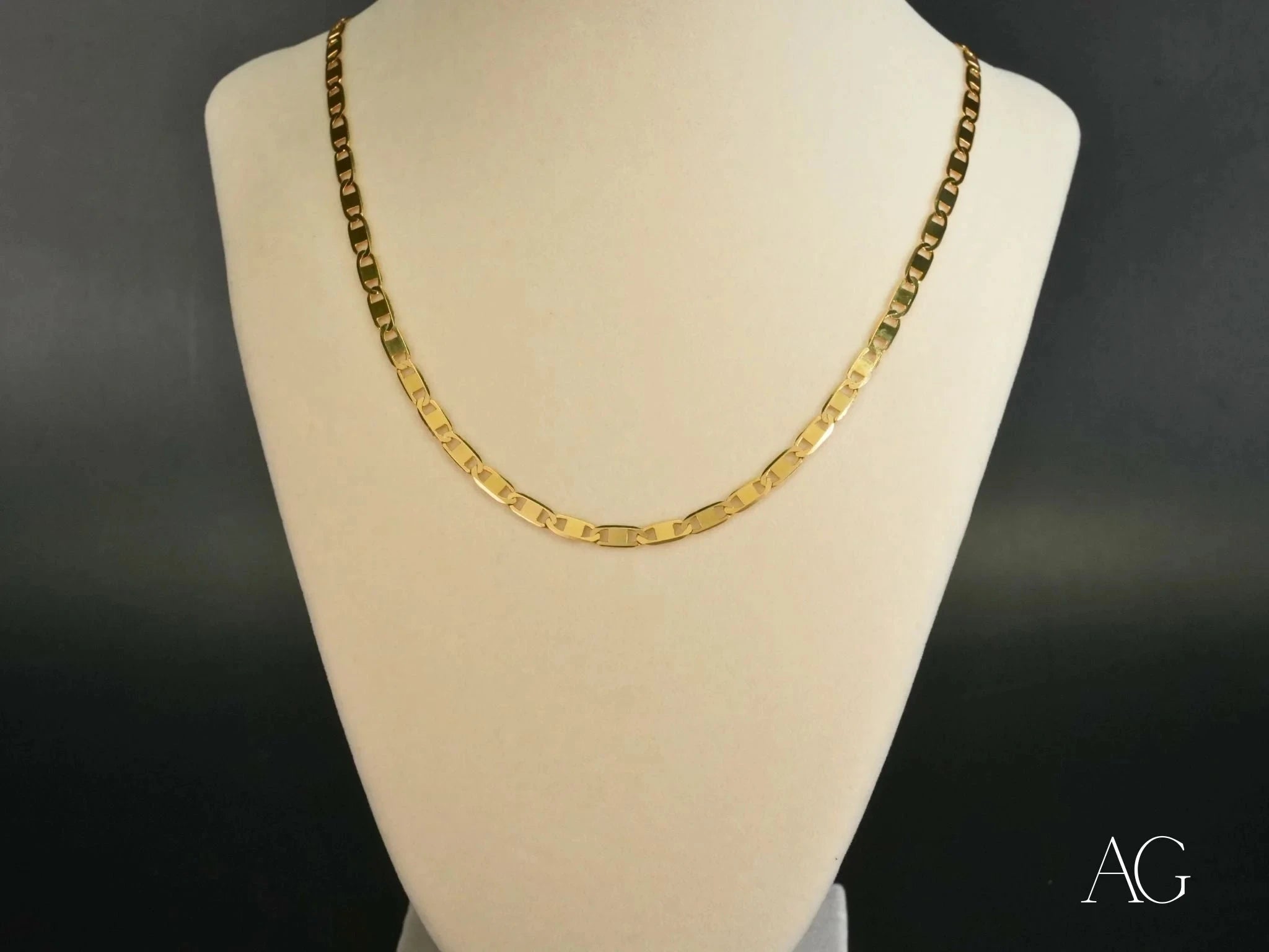 18K Yellow Gold Flat Piastrine Necklace – Elegant & Timeless Jewelry for Women | Perfect for Weddings, Parties & Everyday Wear