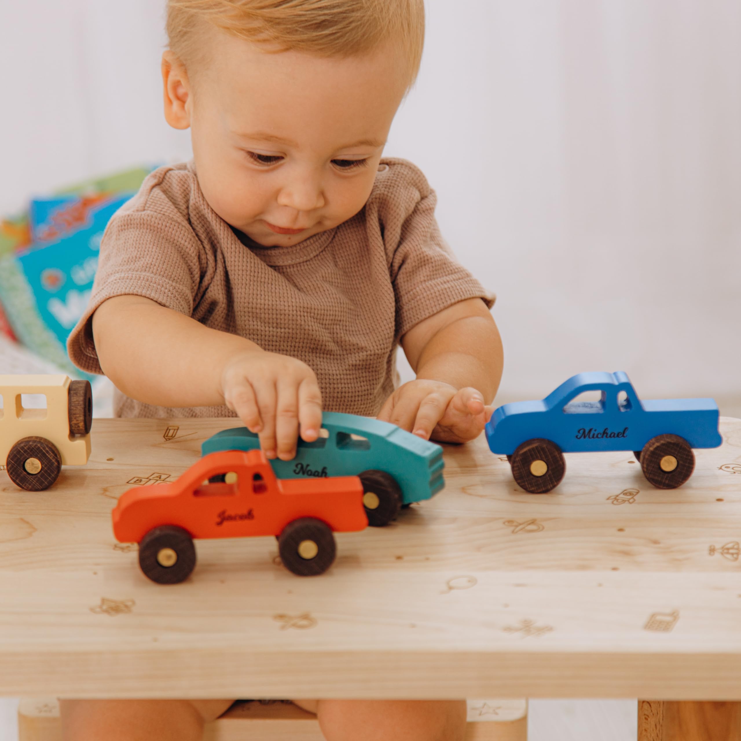 Personalized Name Wooden Toy Car for Toddlers - Unique Baby Shower & 1st Birthday Gift for Boys - Montessori Educational Learning Toy - Christmas Present for Kids - Perfect for Playtime, Early Childhood Development & Gift-Giving Occasions