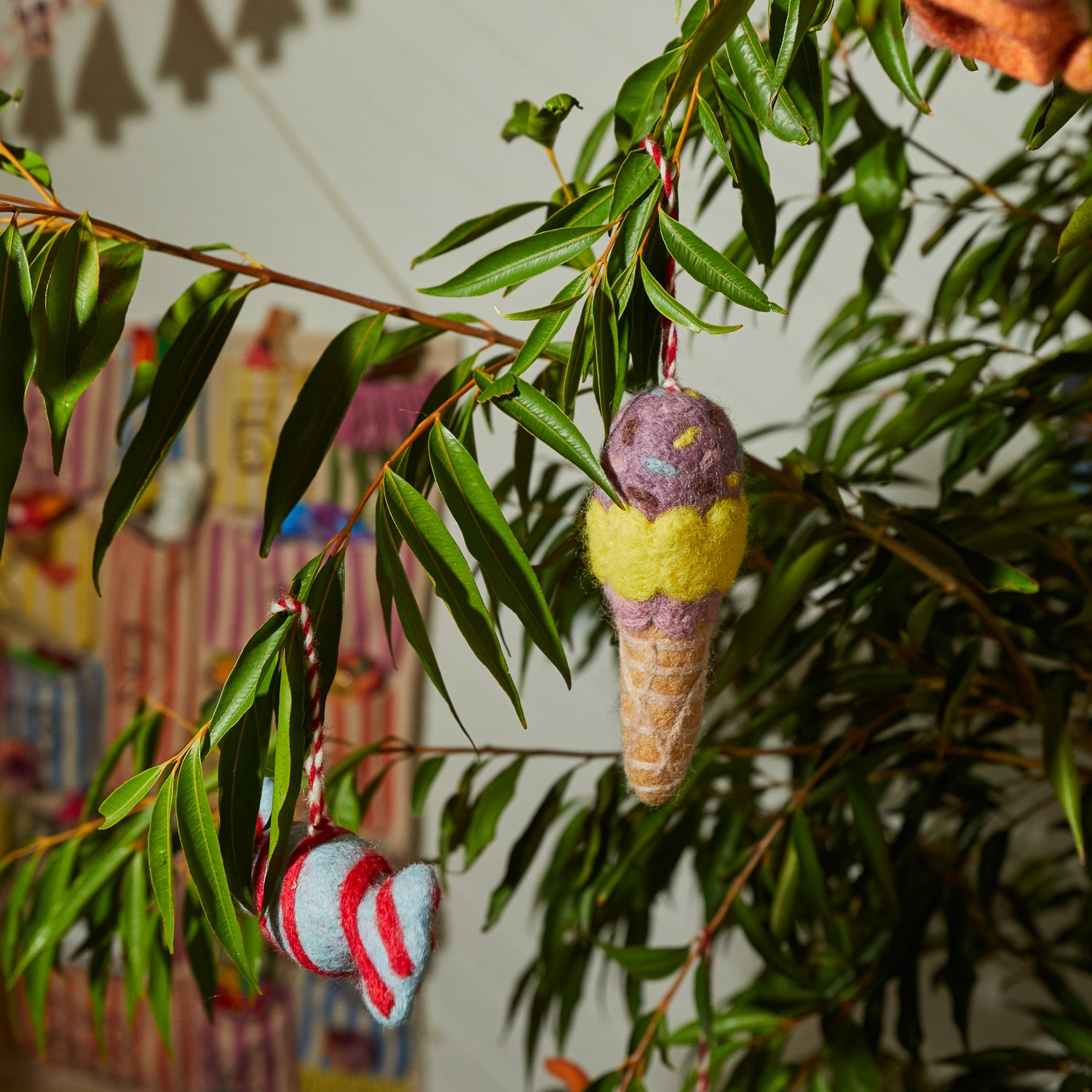 Lalika Ice Cream Decorations - Premium Edible Cake & Dessert Toppings for Birthday Parties, Weddings & DIY Treats