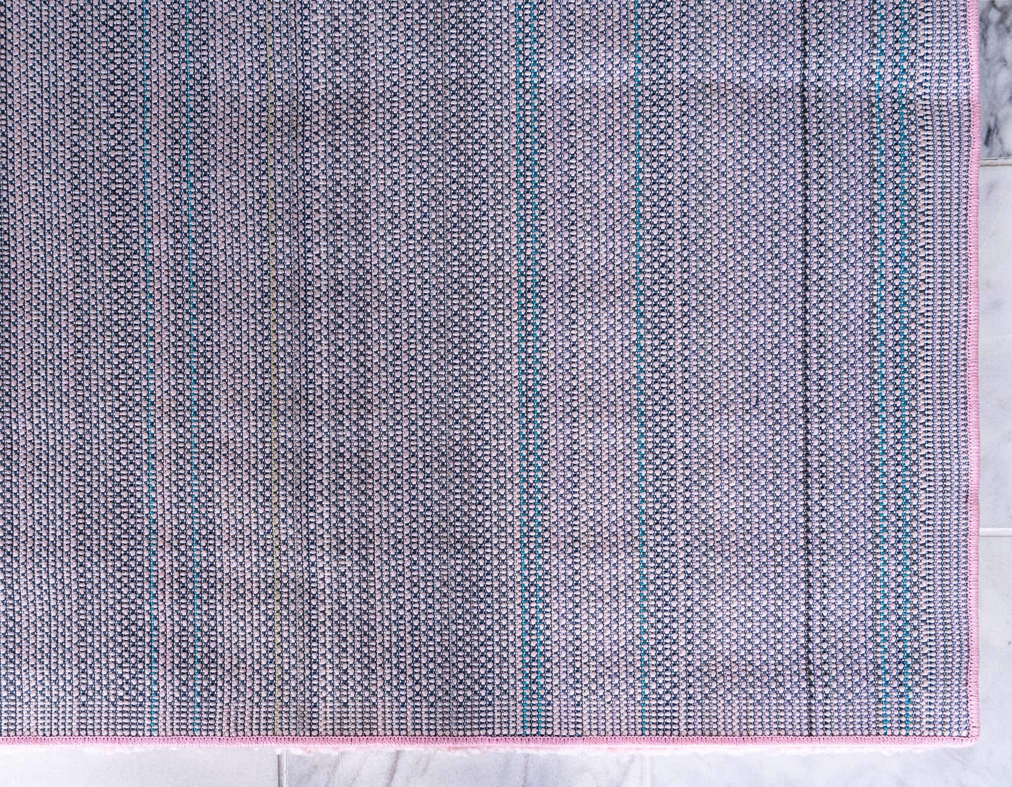 Unique Loom Solo Collection Calabasas Pink Area Rug 7'10