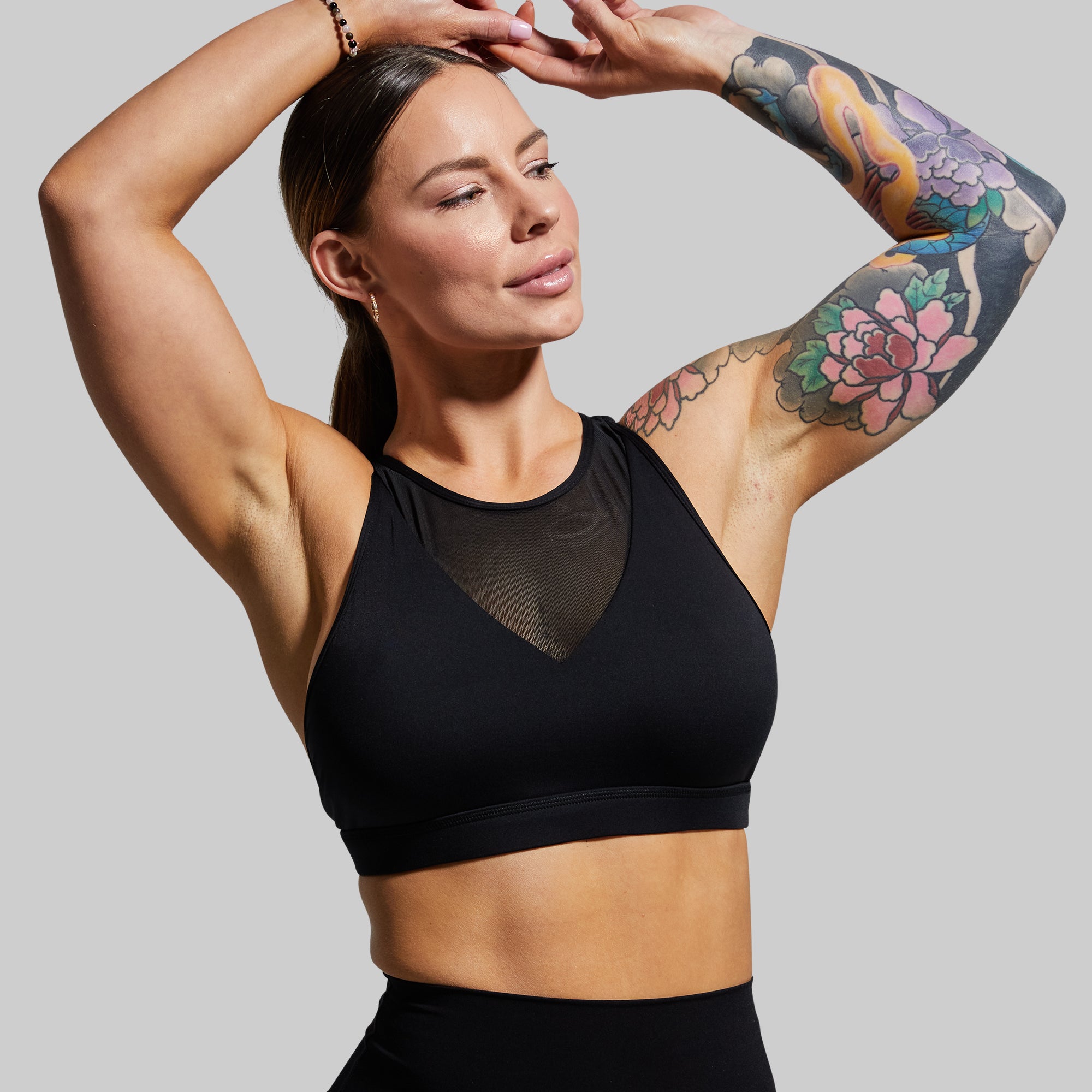 High-Performance Shoots Sports Bra for Women - Breathable & Supportive Workout Top (Black) - Ideal for Running, Yoga & Gym Fitness Activities