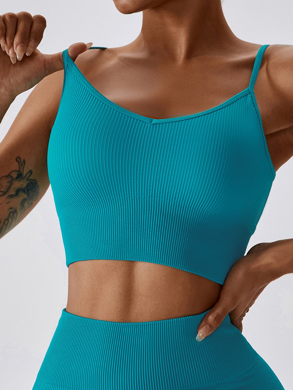 Medium Turquoise