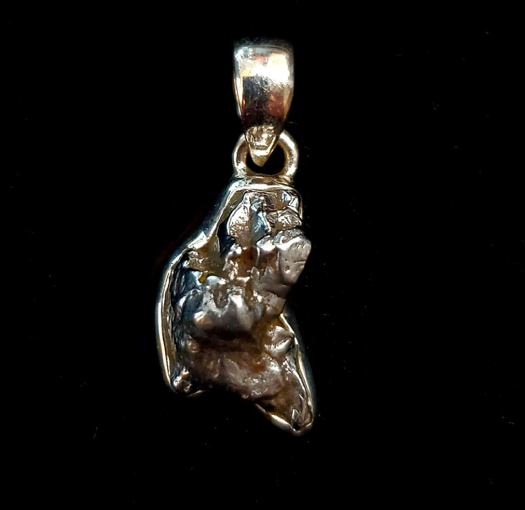 Campa Del Cielo Meteorite Sterling Silver Pendant Necklace - Genuine Space Rock Jewelry for Women & Men - Perfect Gift for Astronomy Lovers & Unique Fashion Statement