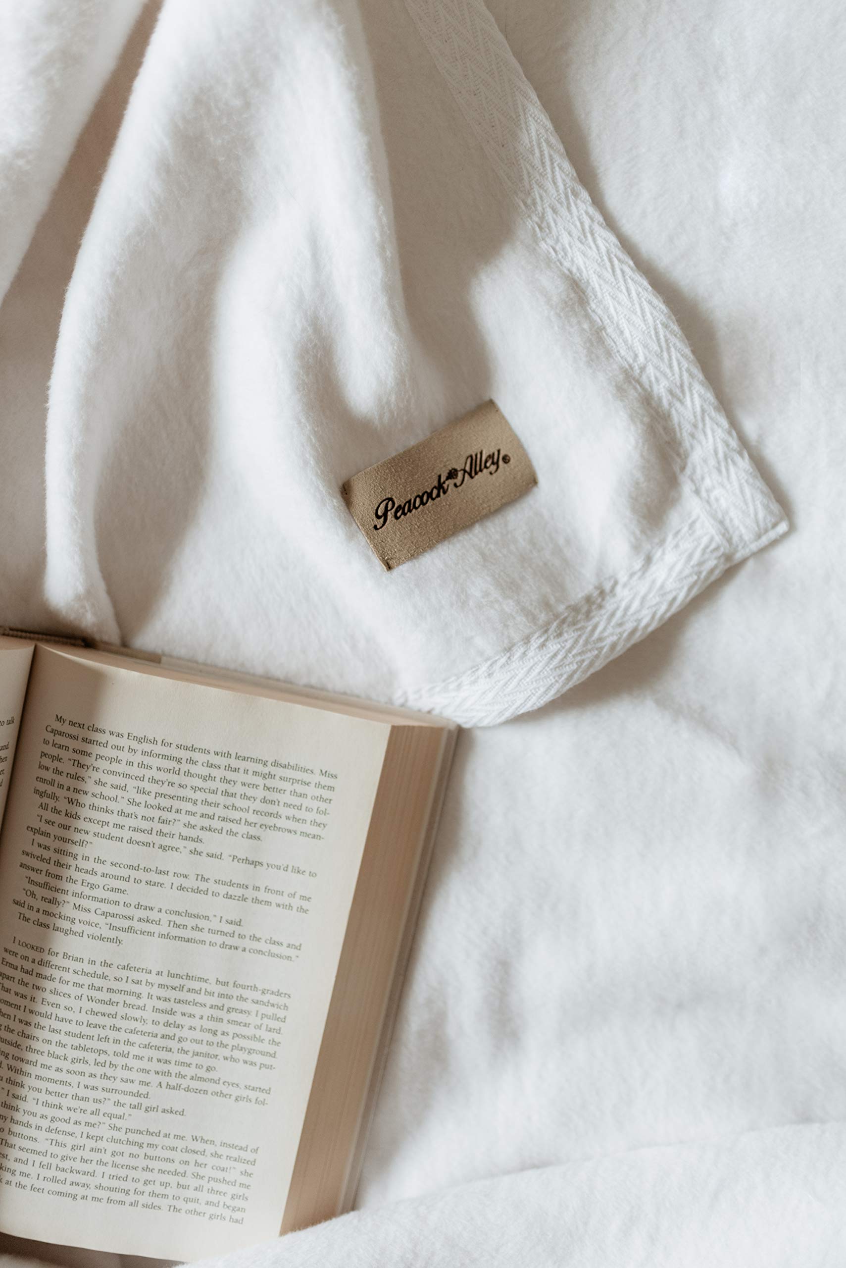 Peacock Alley All Seasons Luxury 100% Long Staple Cotton Blanket - Soft Breathable King/California King Size for Bed, Sofa & Nursery - Perfect for Cozy Nights, Baby Swaddling & Home Decor - White