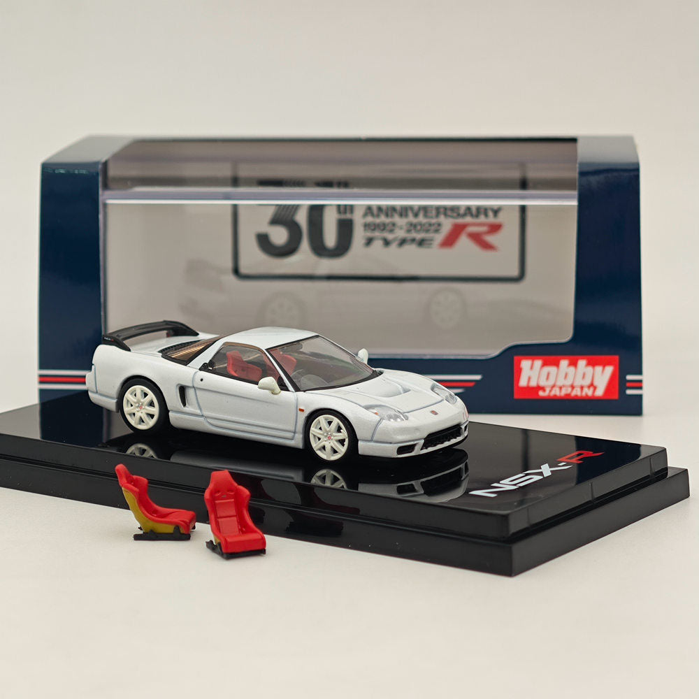 1:64 Scale Honda NSX R (NA2) Diecast Model Car - White Limited Edition with Genuine Seats | Japanese Hobby Collectible for Display, Racing Enthusiasts & Car Lovers