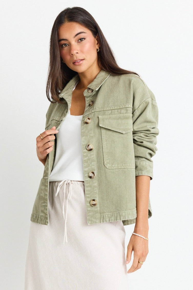 Echo Khaki Patch Pocket Denim Jacket for Men & Women - Vintage Style Distressed Denim Coat with Front Pockets - Perfect for Casual Outfits, Streetwear, and Fall Layering
