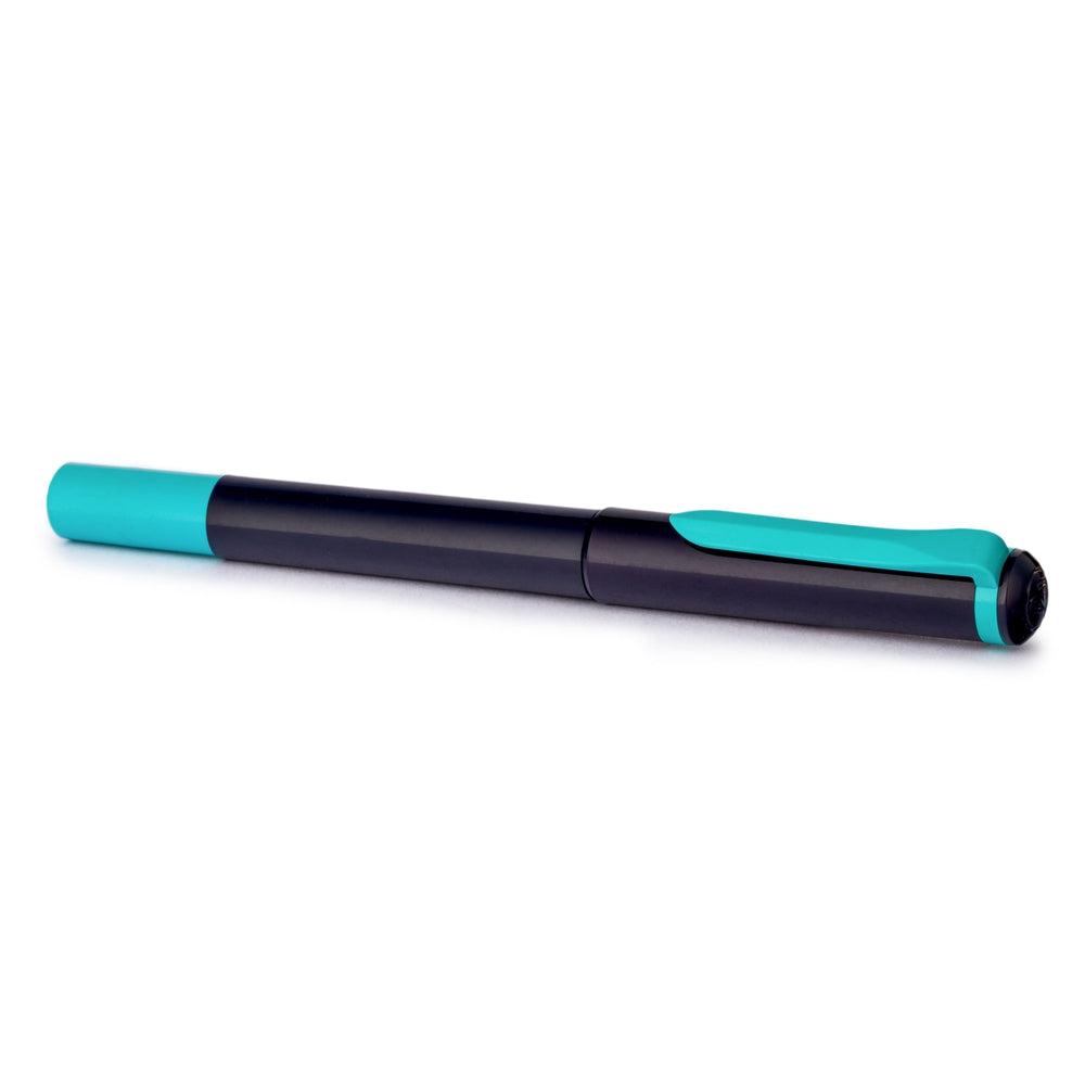 Vintage Pelikan P10 Twist Fountain Pen - Classic Elegant Writing Instrument for Calligraphy, Journaling & Collectors