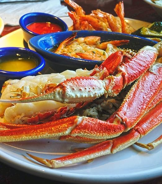 Premium Large Snow Crab Legs Clusters (3 lbs) - Frozen, 8-10 oz per Cluster | Wild-Caught Alaskan Seafood for Grilling, Steaming & Seafood Boils