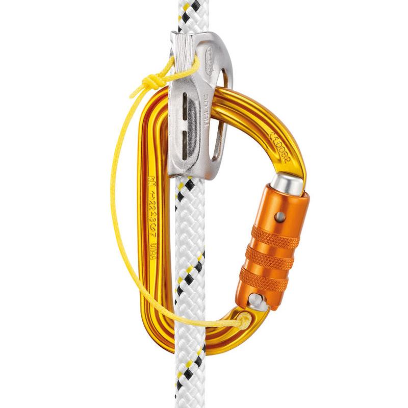 Petzl SM'D Professional Climbing Carabiner - Heavy Duty Locking Carabiner for Rock Climbing, Mountaineering & Rescue - High Strength Aluminum Alloy Safety Hook