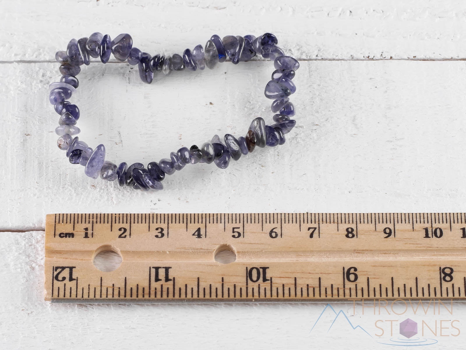 IOLITE Crystal Chip Bead Bracelet - Handmade Healing Stone Jewelry for Women, Men - Spiritual Energy, Chakra Balancing & Stress Relief - Perfect for Meditation, Yoga & Daily Wear