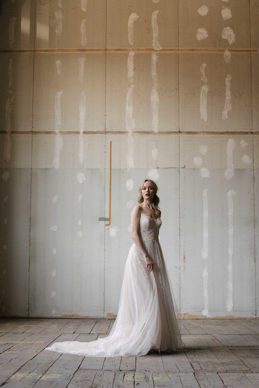 Sottero and Midgley Olson Sample Wedding Gown - Elegant Lace Bridal Dress for Bride, Perfect for Church Ceremony & Outdoor Wedding Photography