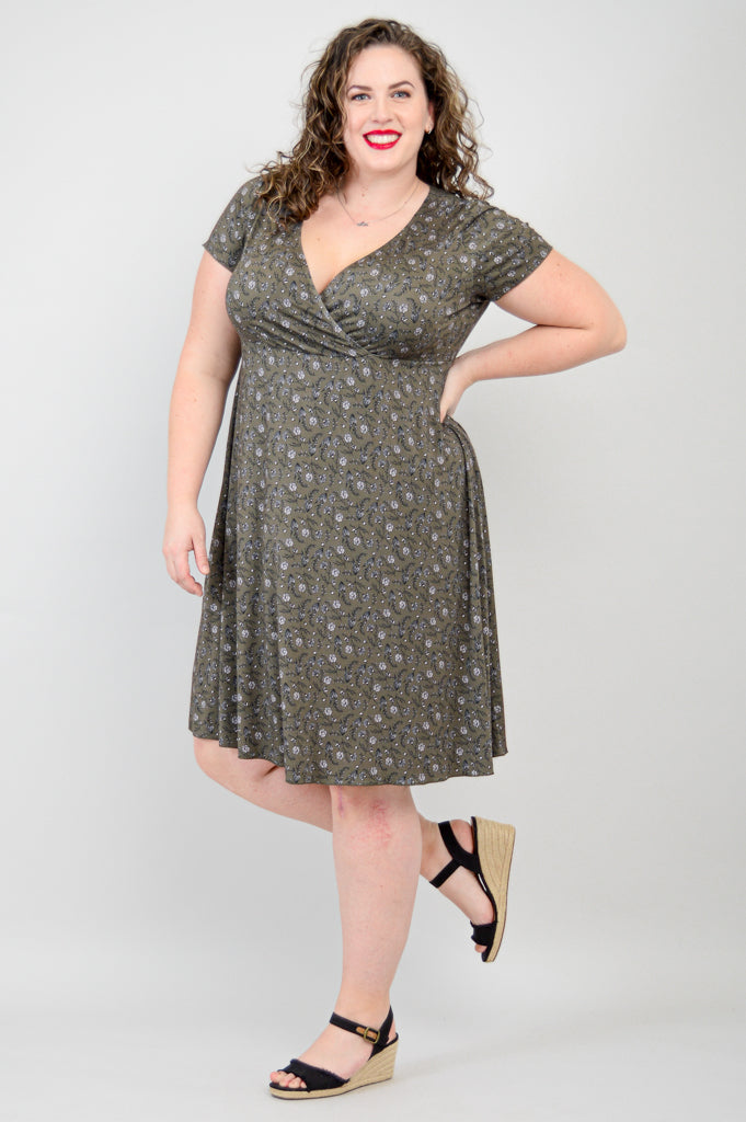 Elegant Aurora Floral Dress with Daffodil Print & Bamboo Fabric - Women's Summer Maxi Dress for Beach, Wedding & Special Occasions