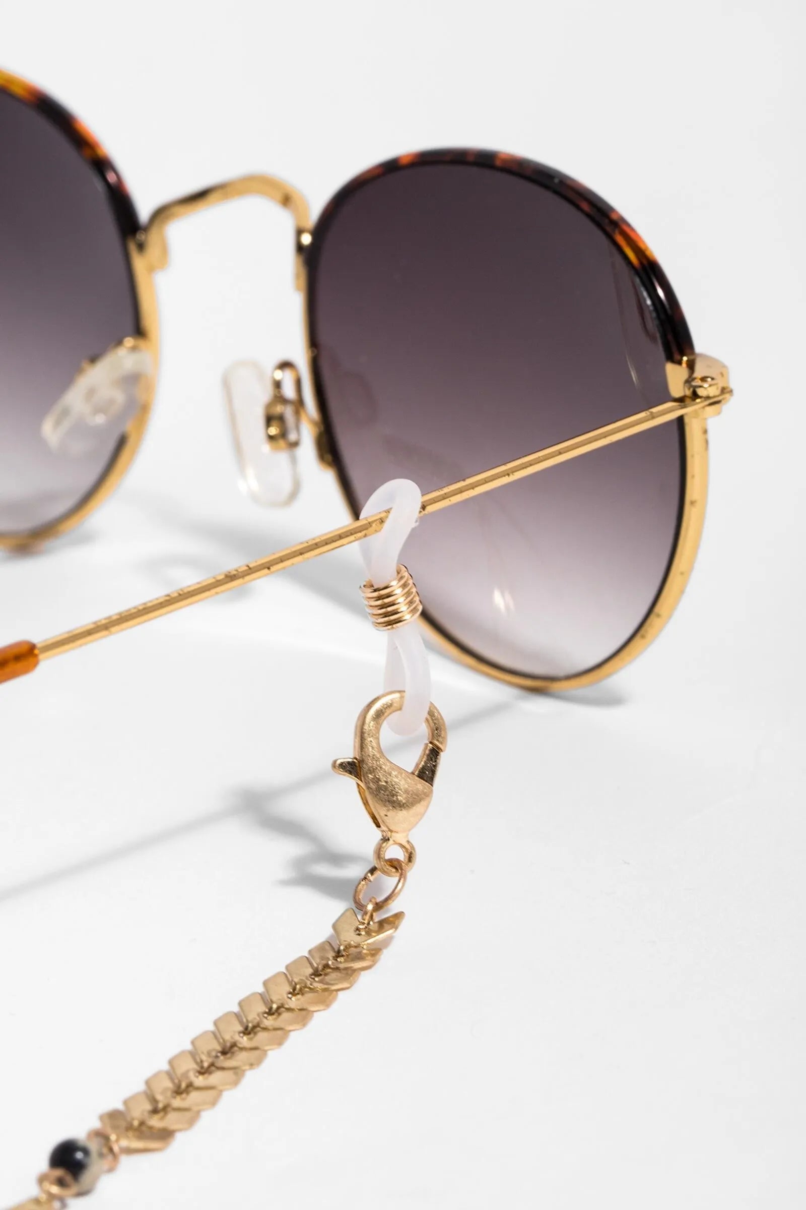 Stylish Gold Convertible Eyeglass Chain & Mask Holder - Adjustable Lanyard for Glasses, Sunglasses & Face Masks - Perfect for Reading, Driving & Outdoor Activities