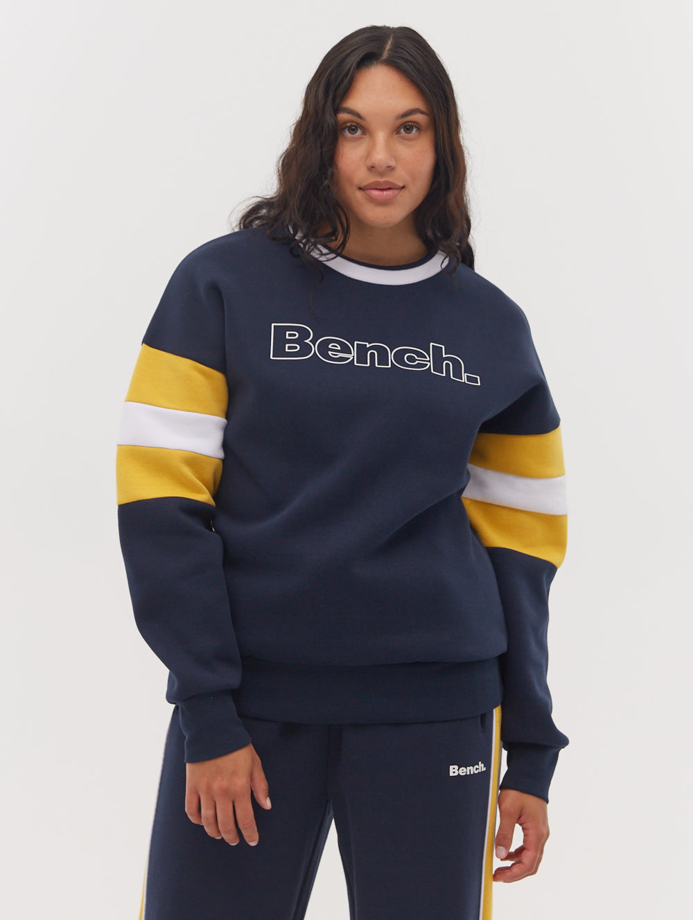 Hendra Stripe Sleeve Crew Neck Sweatshirt for Women - Casual Long Sleeve Pullover for Fall & Winter - Perfect for Daily Wear, Outings and Layering