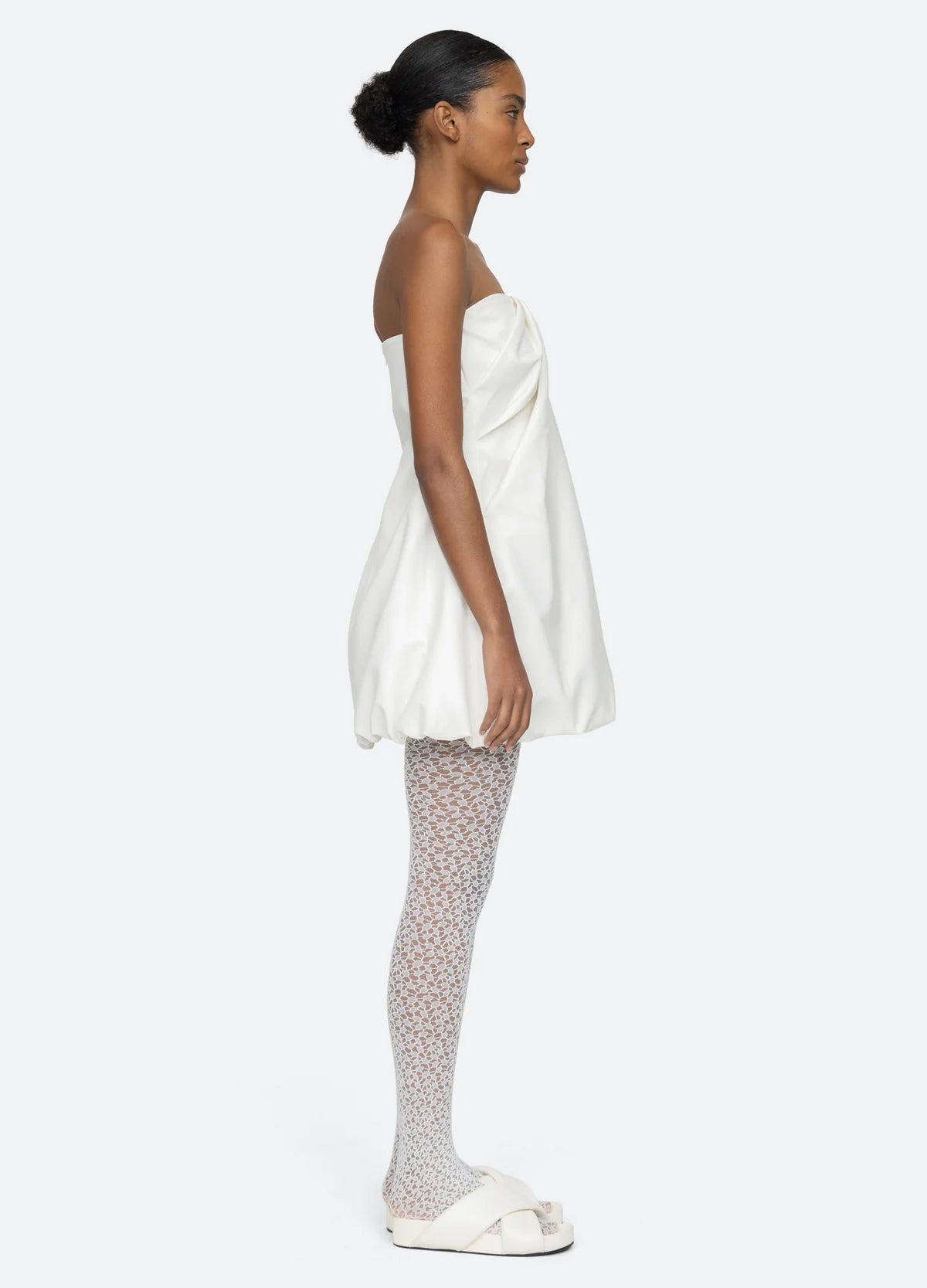 Aerin Women's Elegant Cream Dress - Perfect for Weddings, Parties & Special Occasions