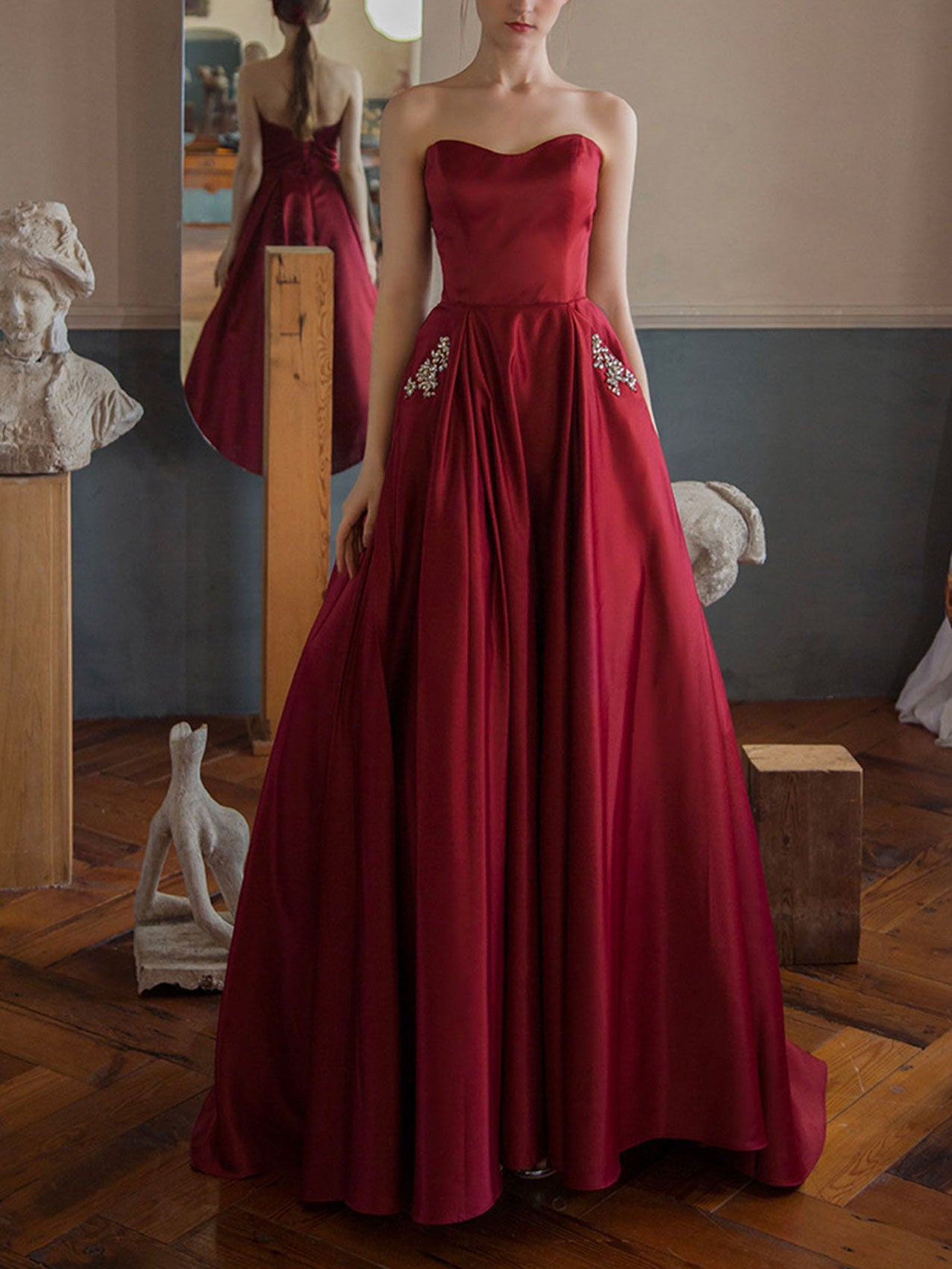 Elegant Burgundy Satin Long Prom Dress for Women - Formal Graduation Gown with Slit - Perfect for Homecoming, Evening Parties & Special Occasions