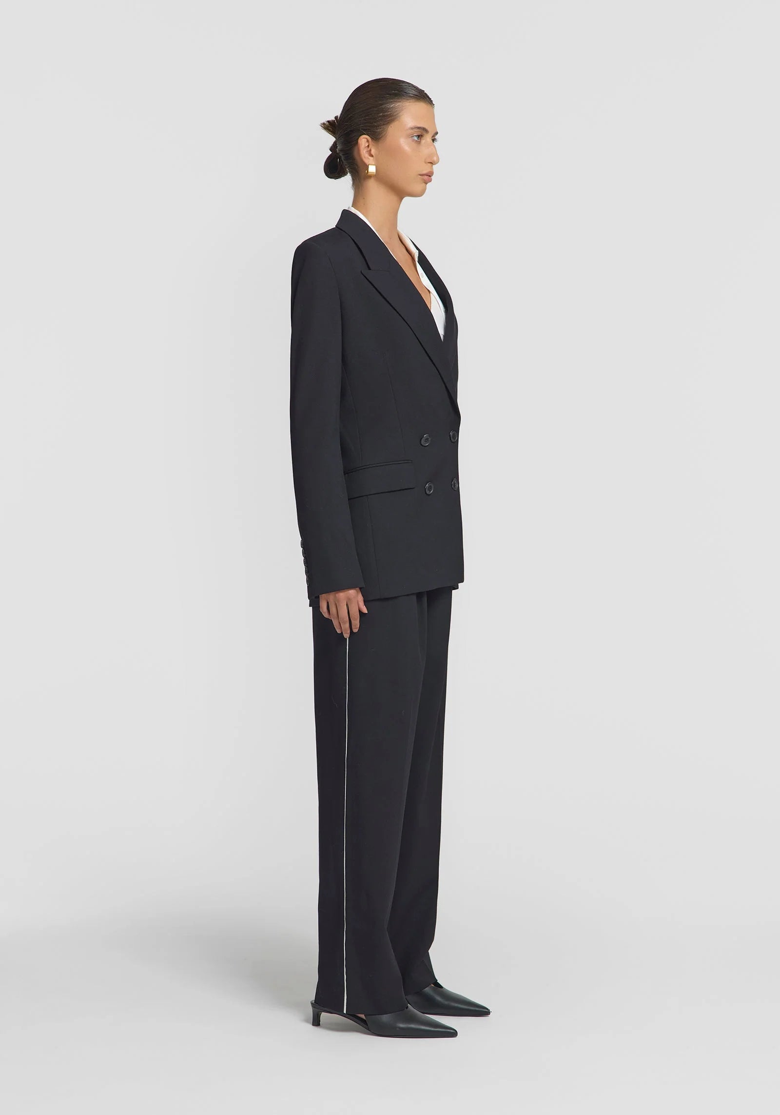 Stylish Billboard Blazer for Women - Trendy Office & Party Wear - Perfect for Business Meetings, Cocktail Events & Night Out