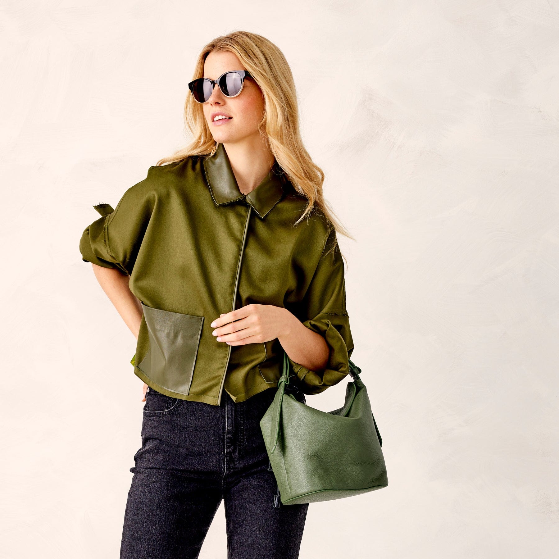 Stylish Astoria Shoulder Bag for Women - Fashionable Crossbody Purse with Adjustable Strap, Perfect for Work, Travel & Daily Use