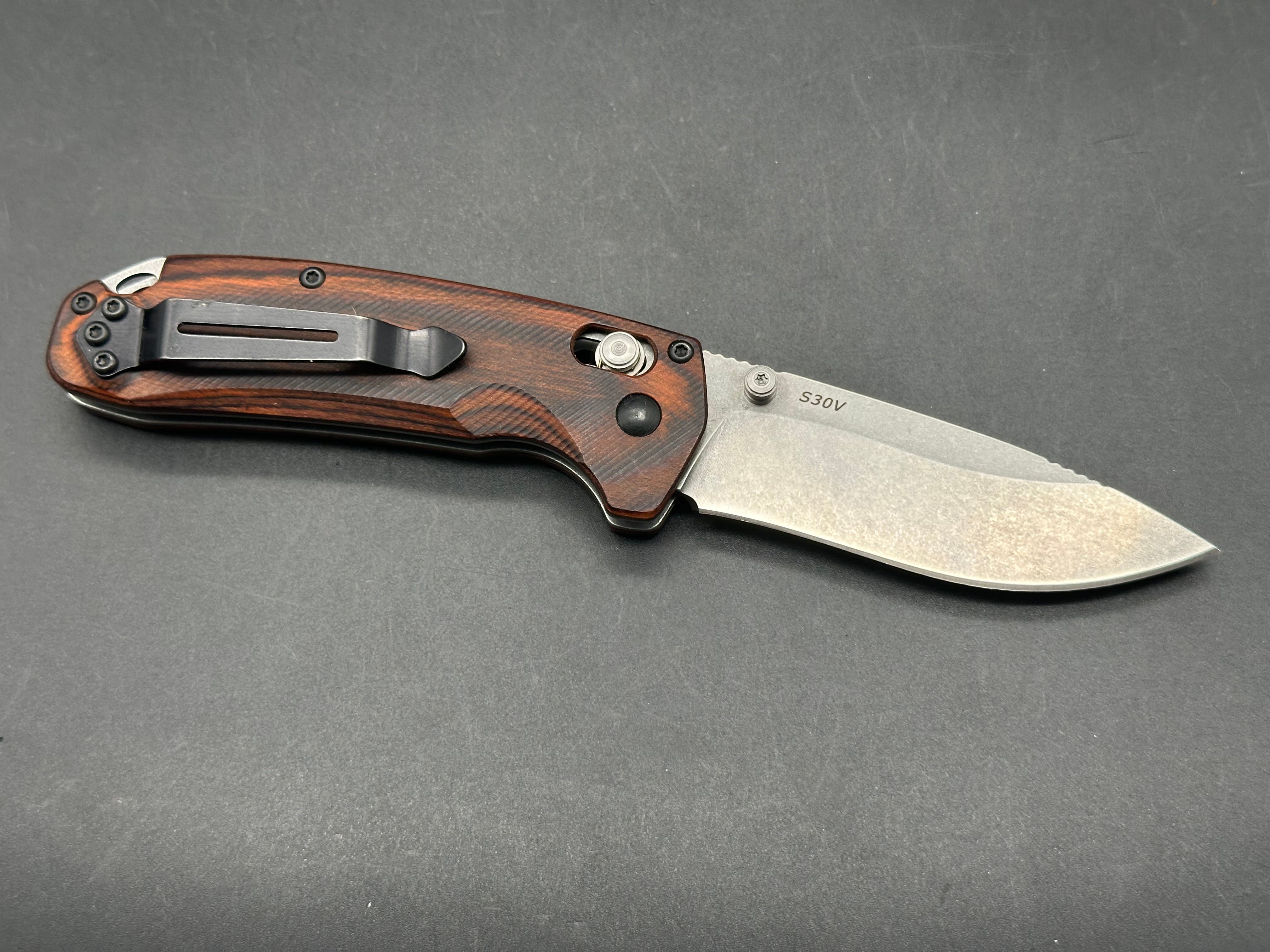 Benchmade North Fork AXIS Lock Folding Knife - D2 Steel Blade, Wood Handle - Perfect for Camping, Hunting & Outdoor Adventures