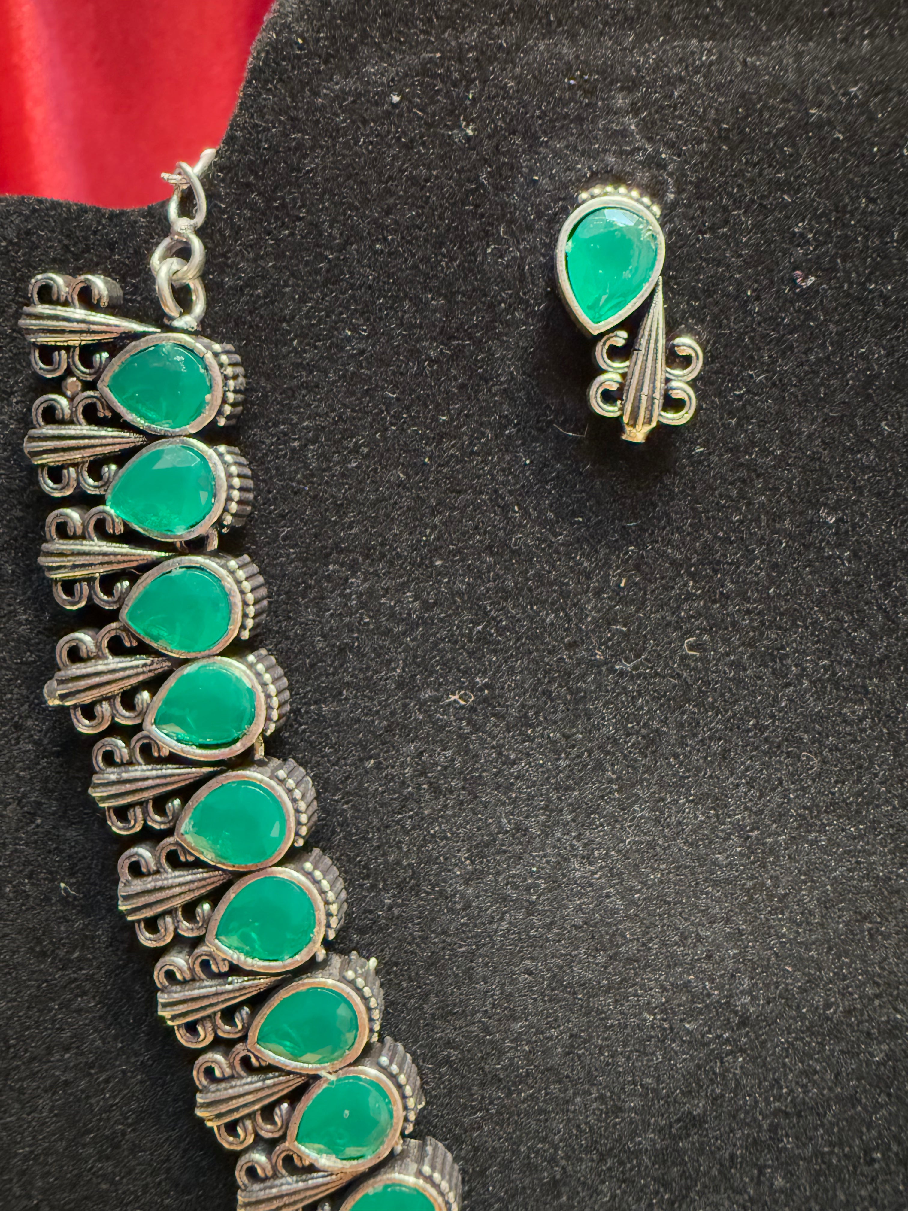 Exquisite Oxidized Emerald Green Necklace and Earrings Set | Elegant Jewelry for Women | Perfect for Parties, Weddings & Special Occasions