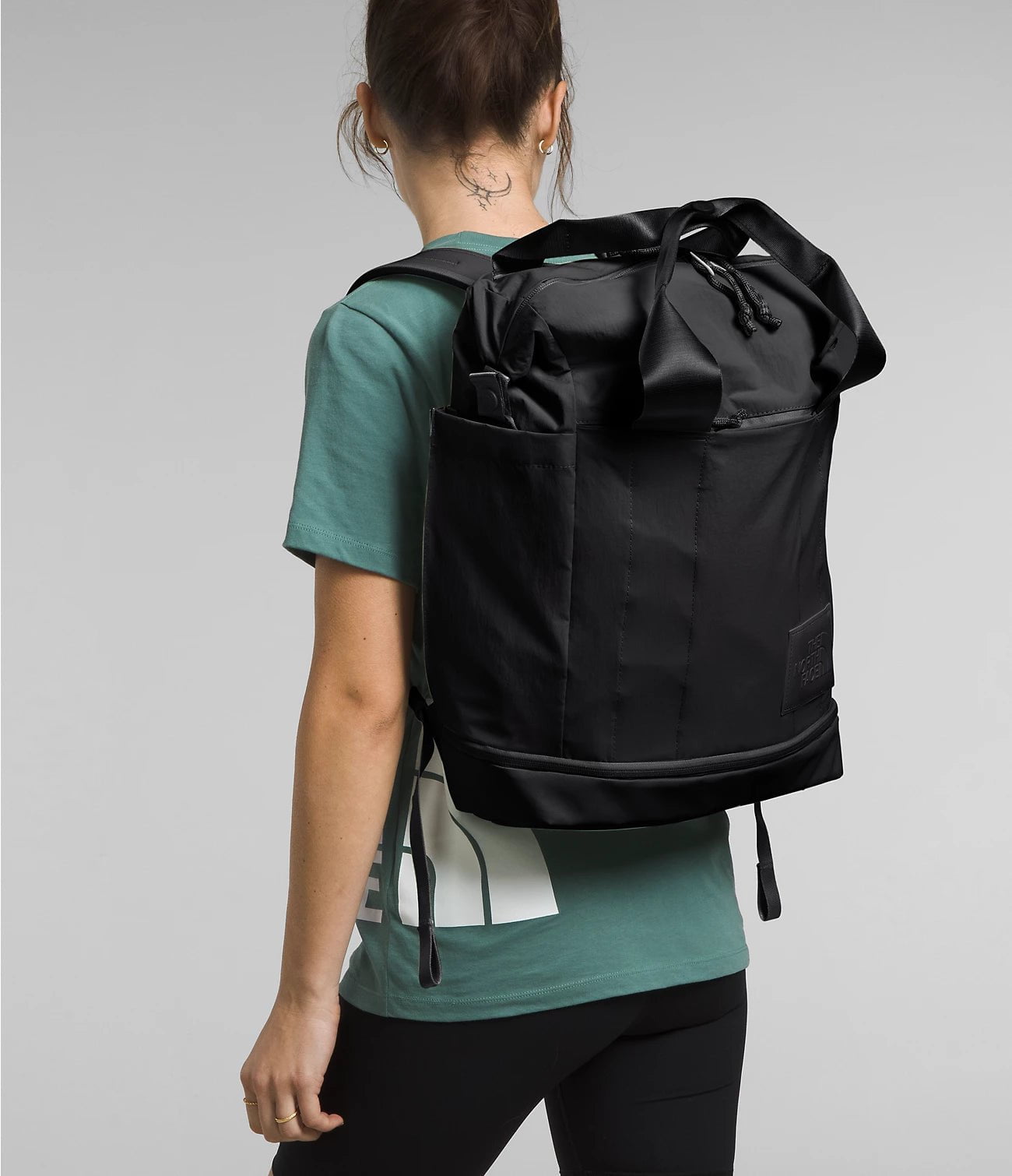 The North Face Women’s Never Stop Utility Pack - Lightweight Hiking Backpack for Outdoor Adventures, Travel & Daily Commute
