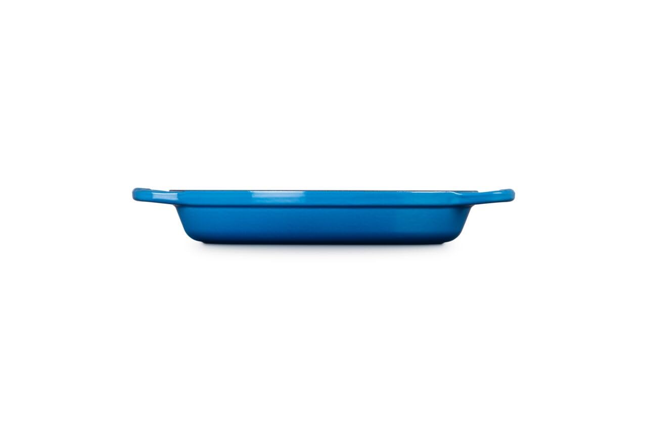 Le Creuset Enameled Cast Iron Signature Oval Baker 1 Quart (9.5 Inch) - Marseille Blue - Perfect for Casseroles, Roasting & Baking - Premium Kitchen Cookware for Home Chefs