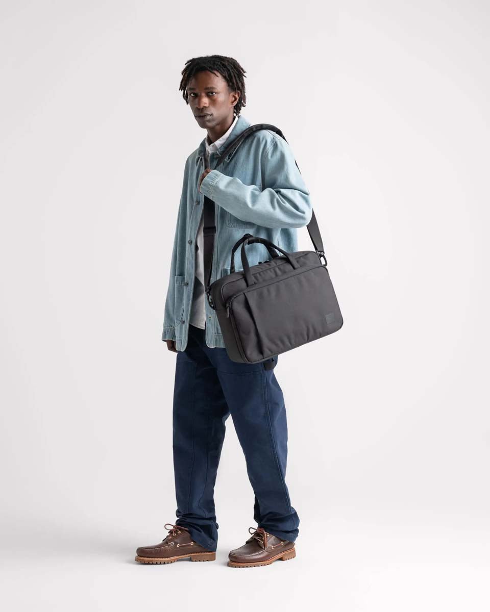Herschel Gibson Messenger Tech Laptop Bag - Stylish & Durable Black Crossbody Bag for Work, Travel & Daily Commute